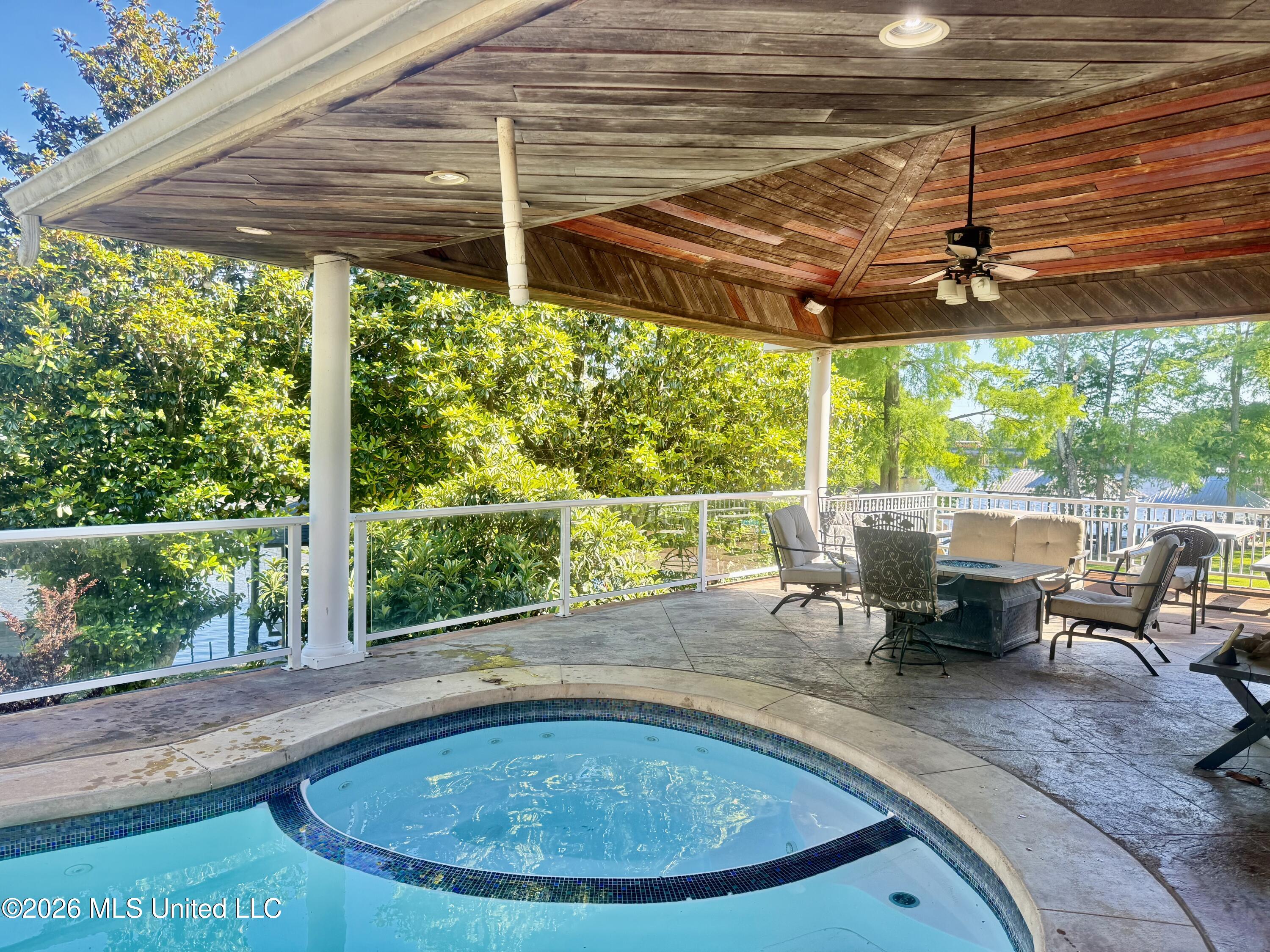 4015 Brandon James Drive Property Photo 4