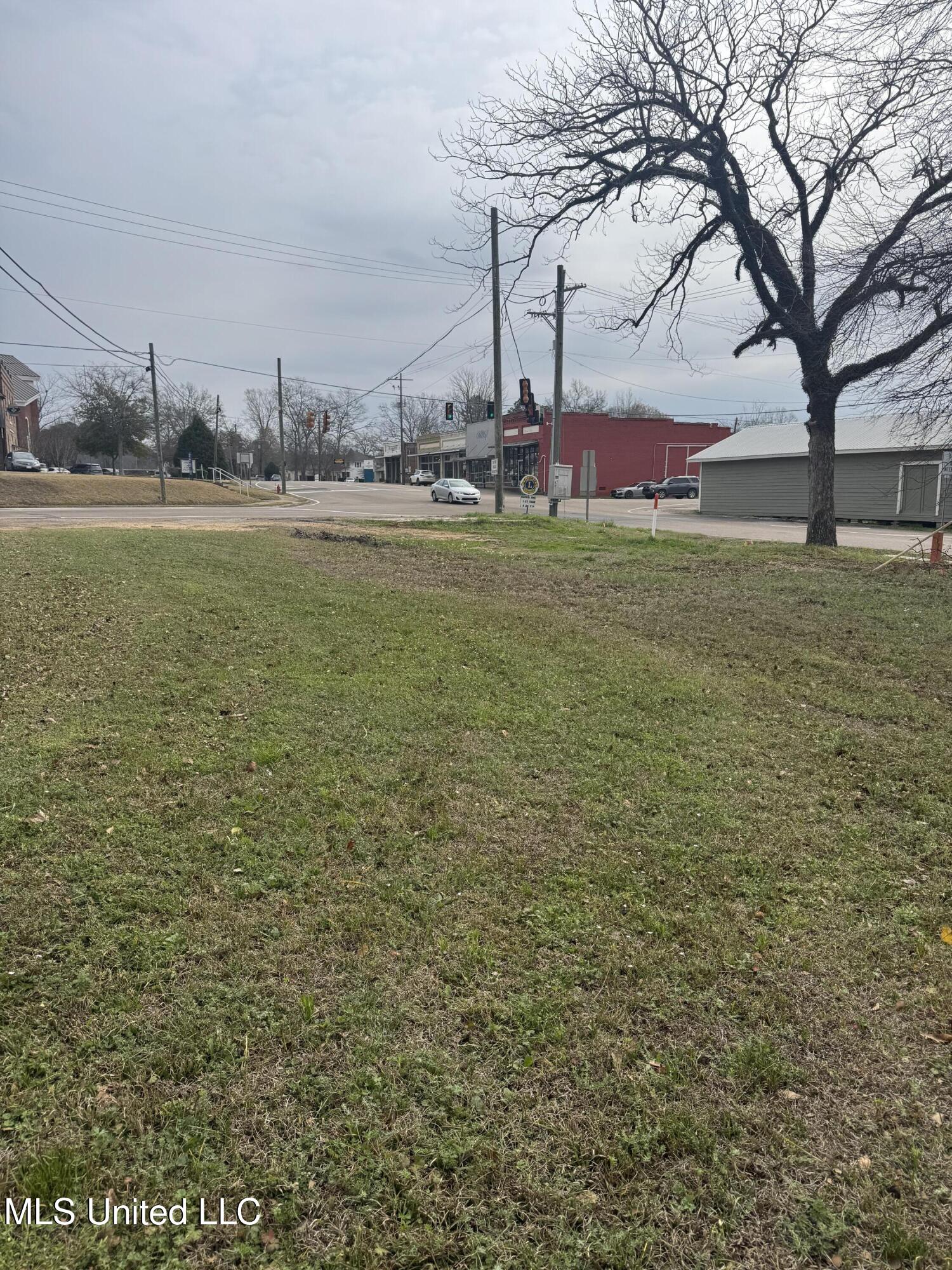 101 N Church Street Property Photo 3