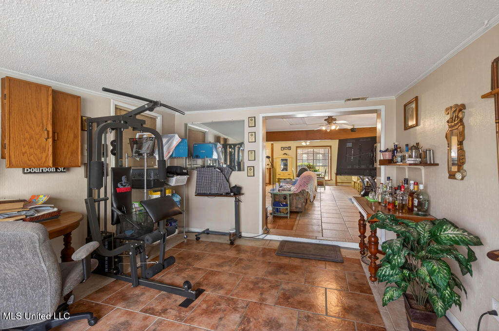 734 Canterbury Drive Property Photo 18