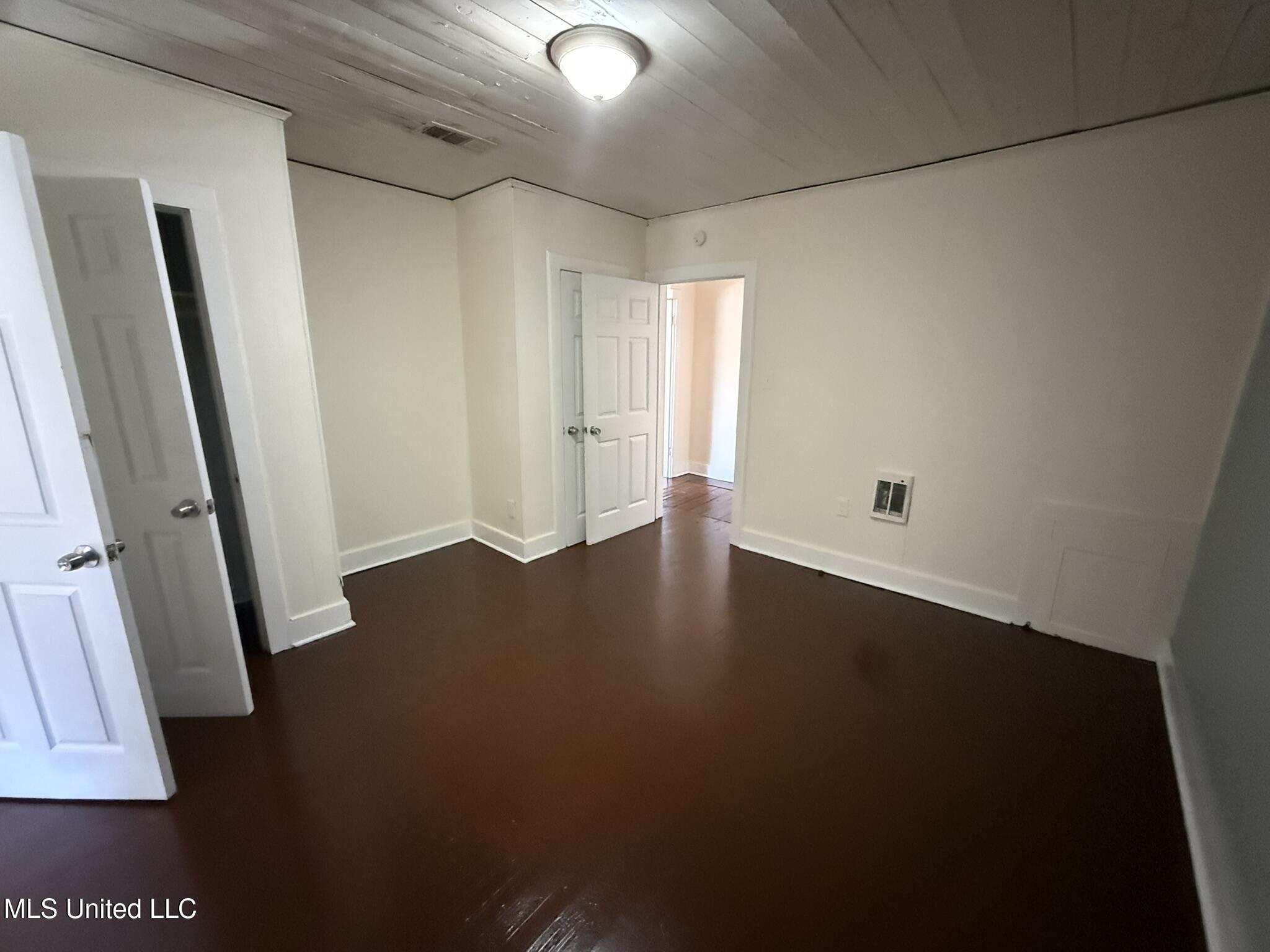 8356 Louisiana Avenue Property Photo 21