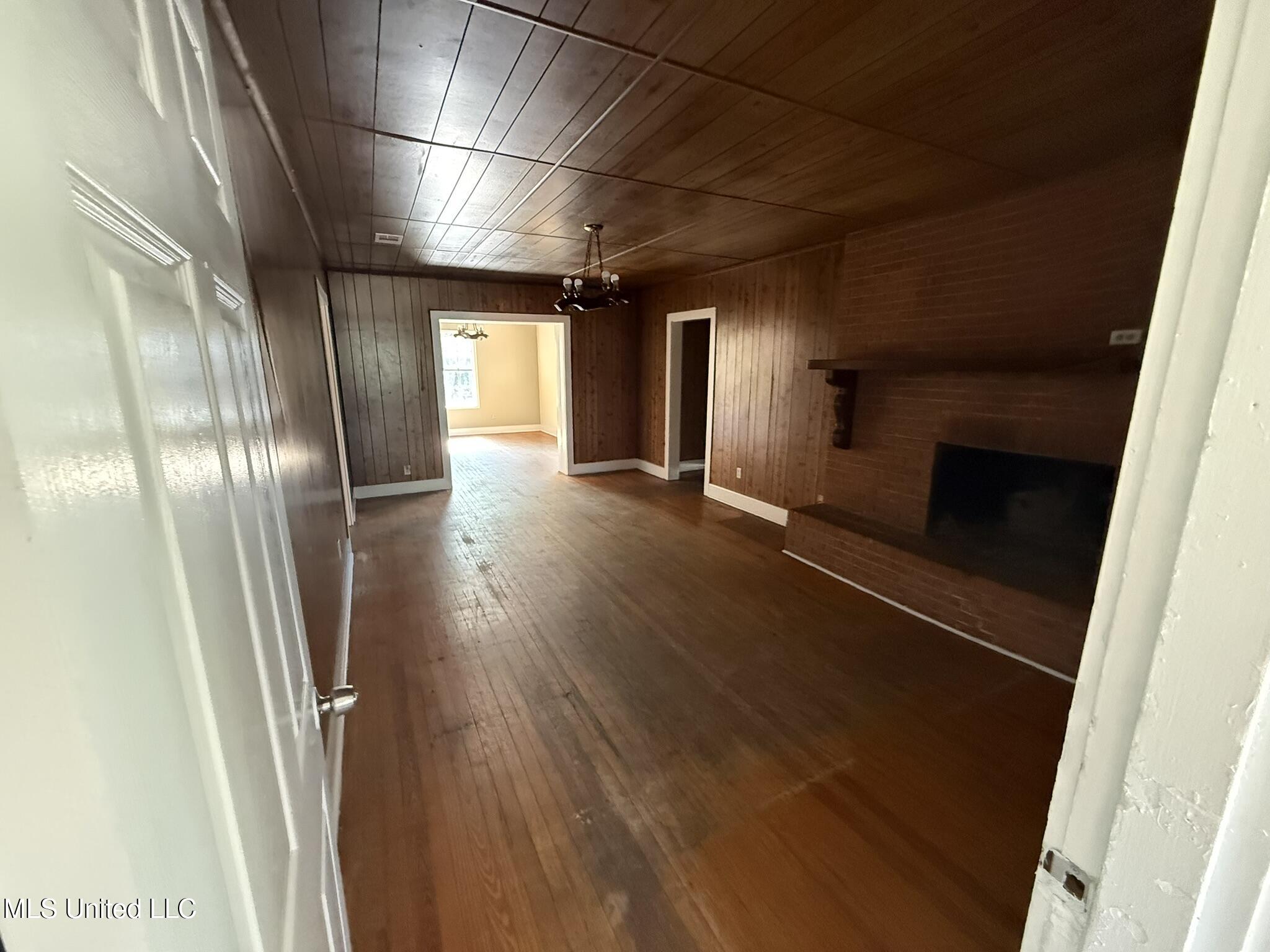 8356 Louisiana Avenue Property Photo 29