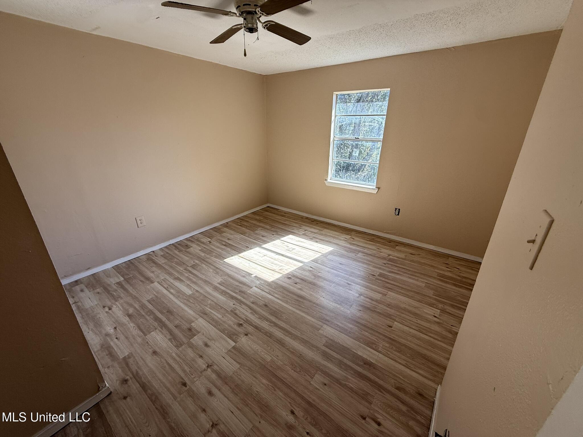 2519 29th Avenue Property Photo 15