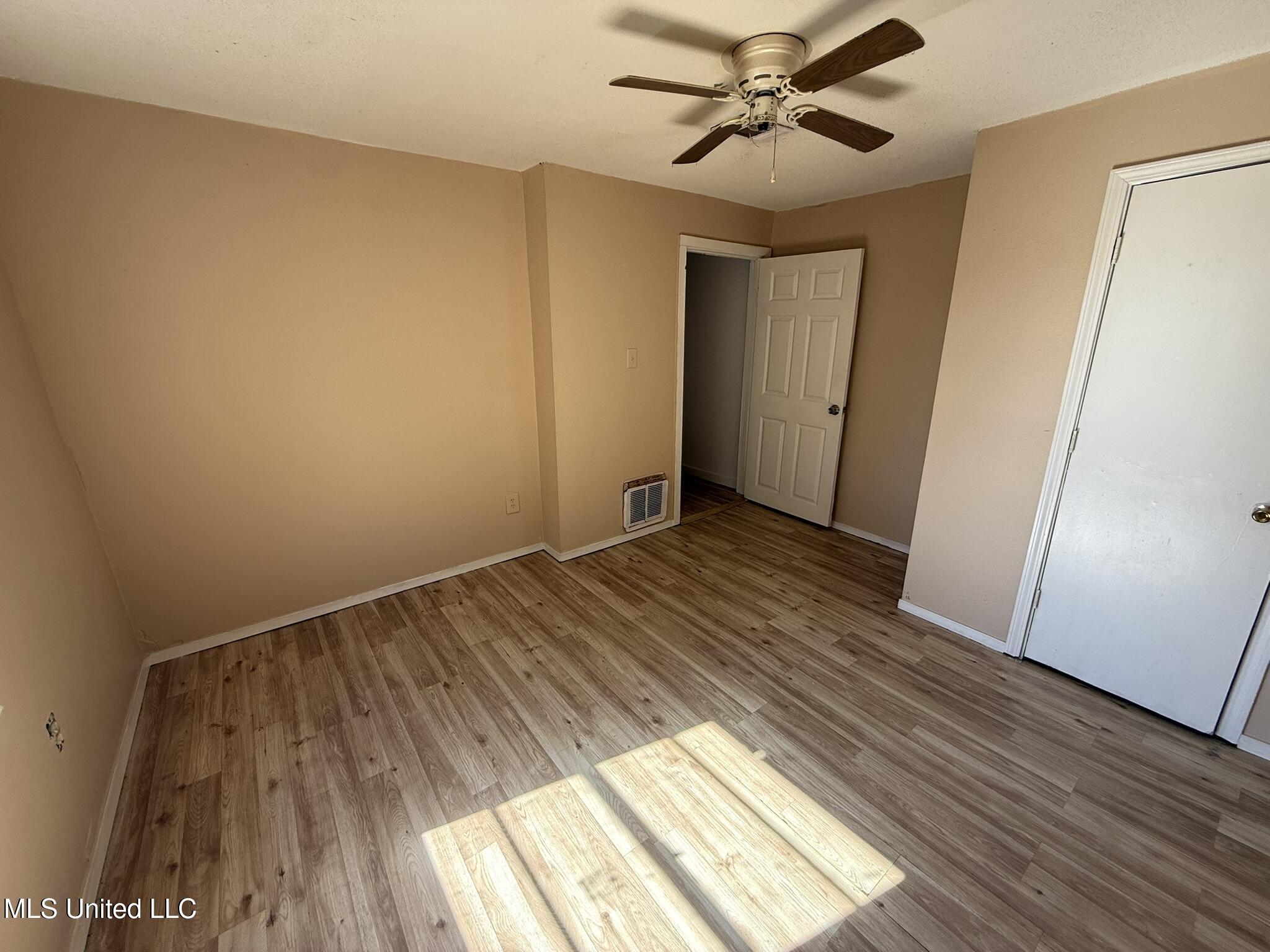 2519 29th Avenue Property Photo 16