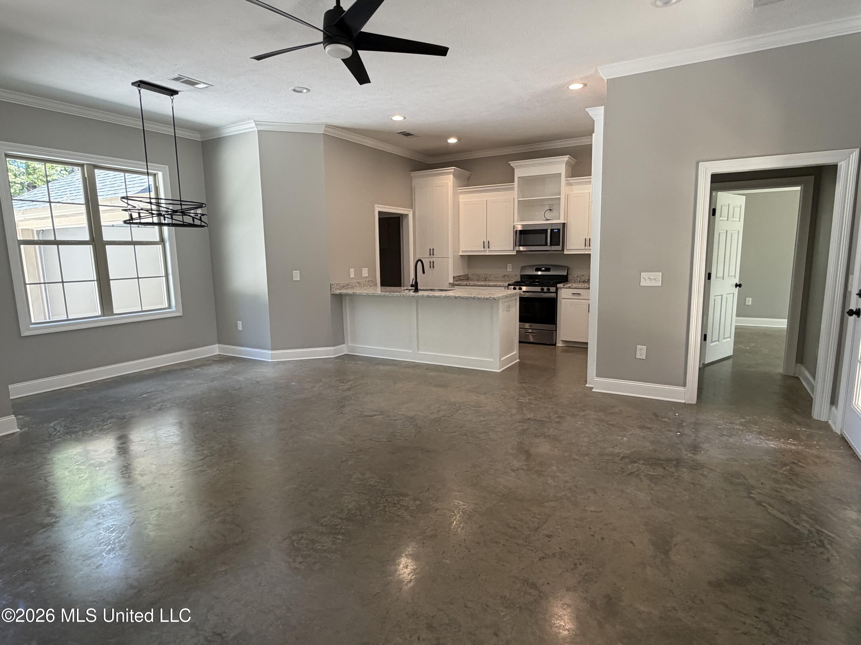 594 Mt Zion Road Property Photo 5