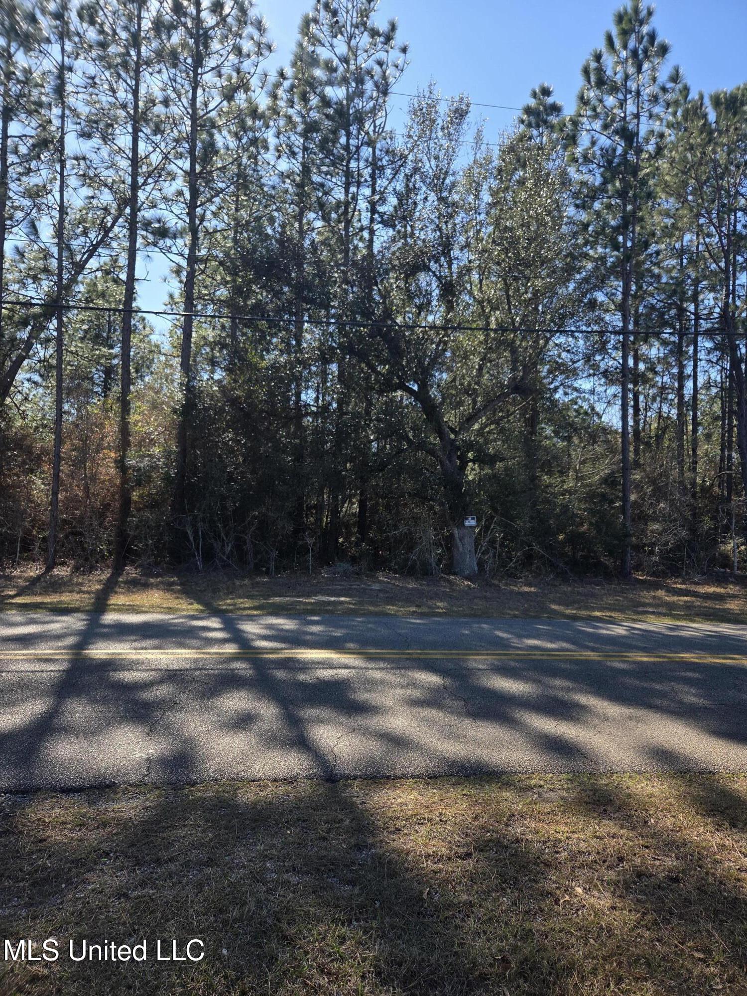 E Lake Cypress Drive Property Photo 1