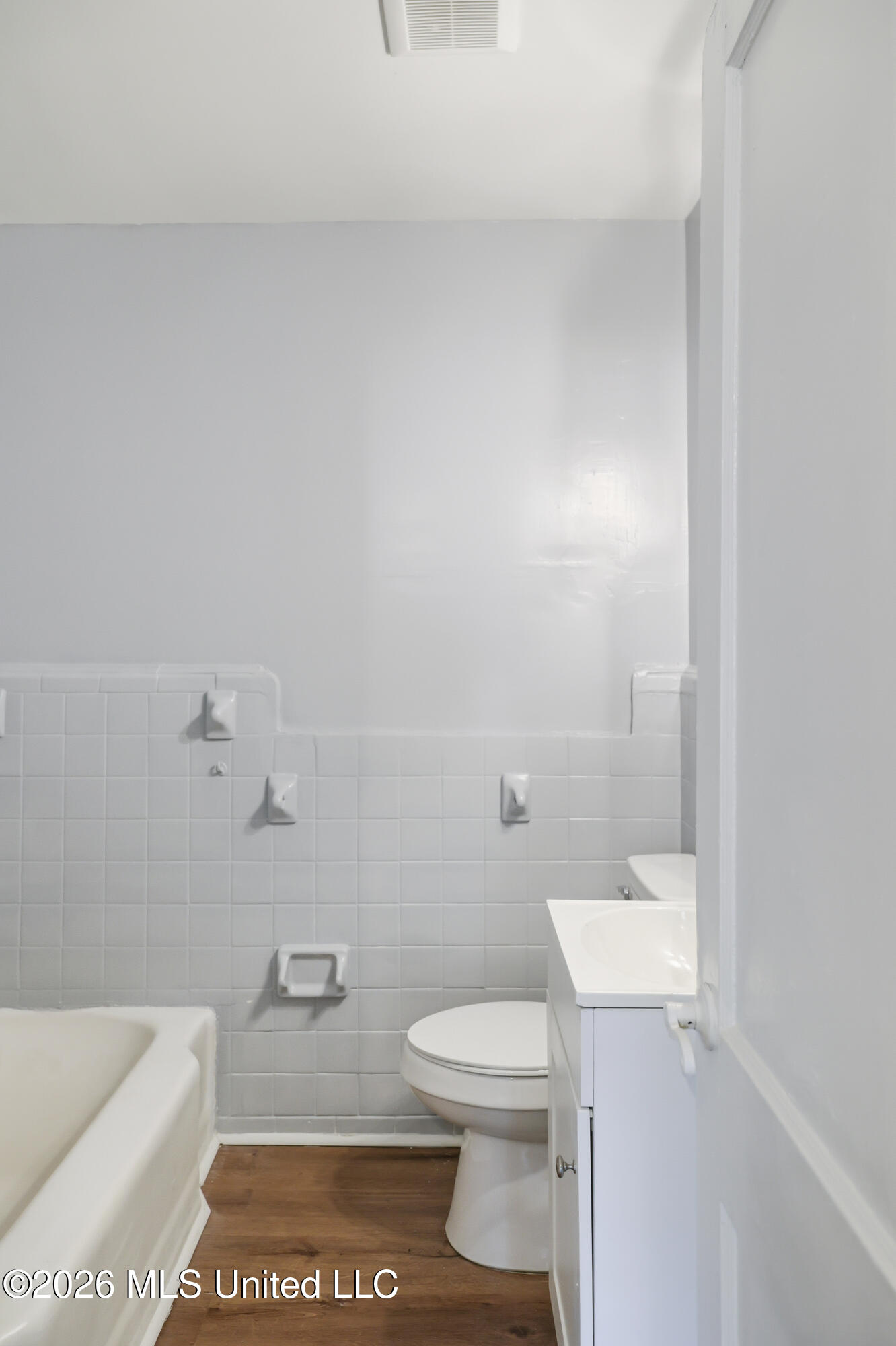 333 Bon Air Street Property Photo 7