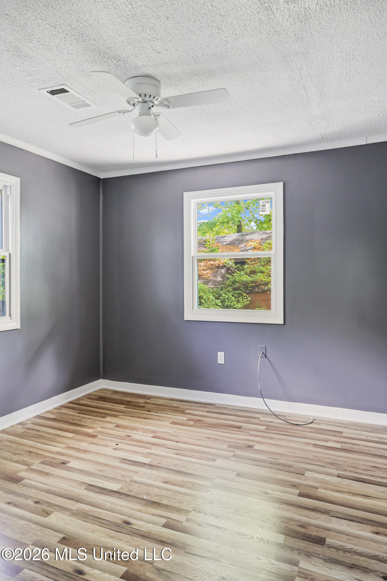 333 Bon Air Street Property Photo 12