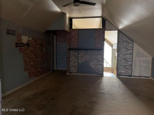 27 Clairmont Circle Property Photo 8