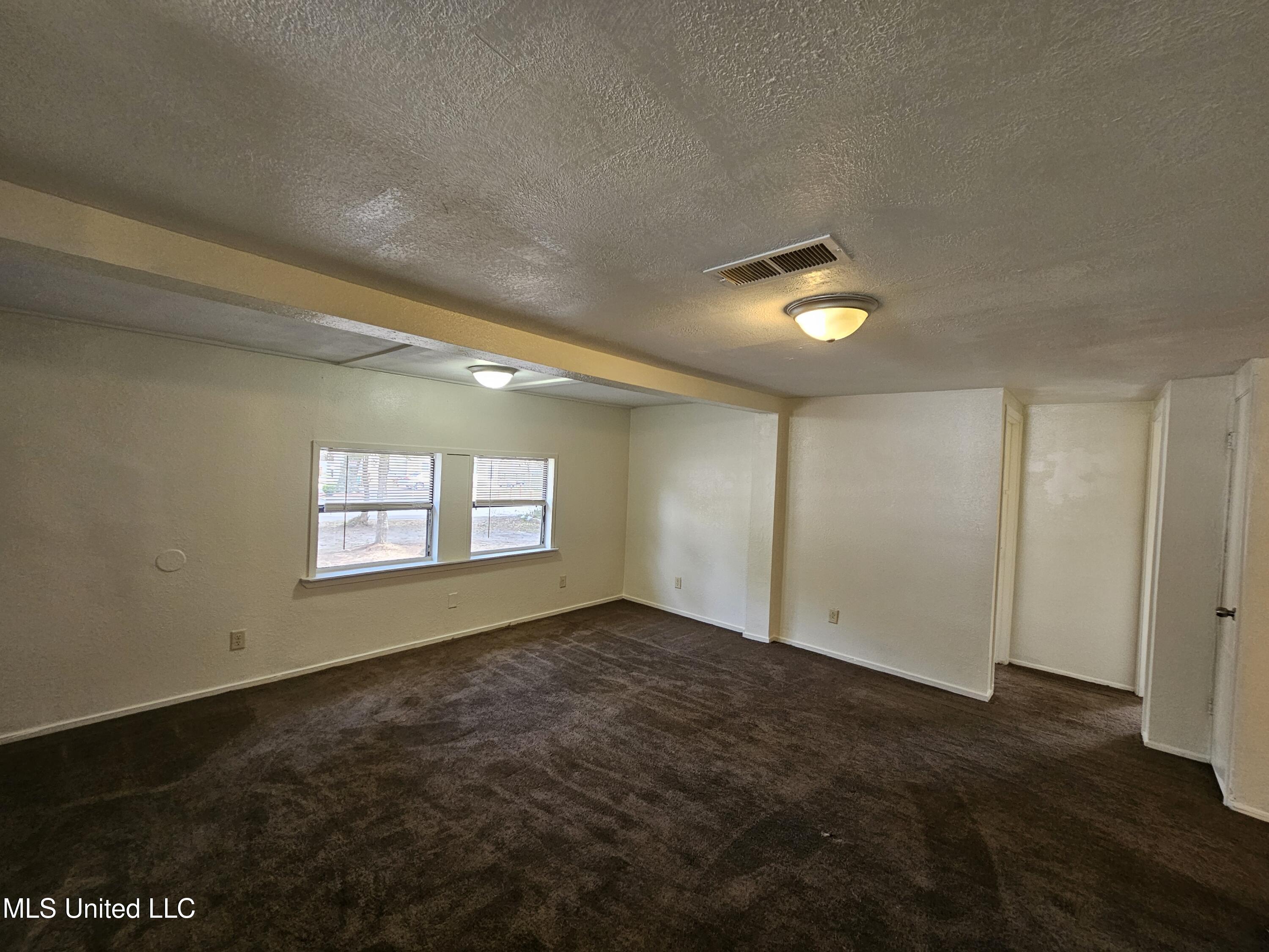 263 Mcdonnell Avenue Property Photo 17