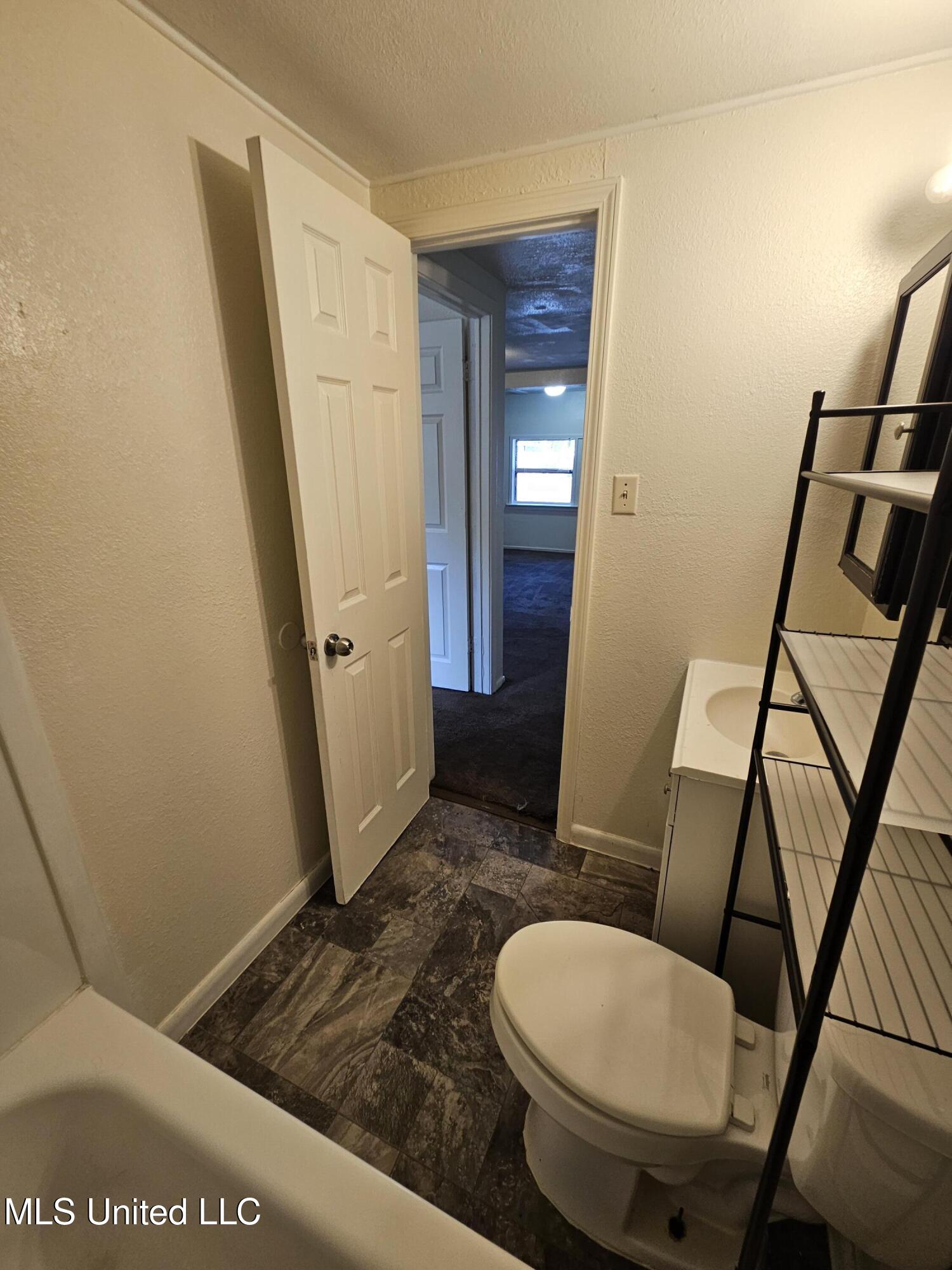 263 Mcdonnell Avenue Property Photo 23