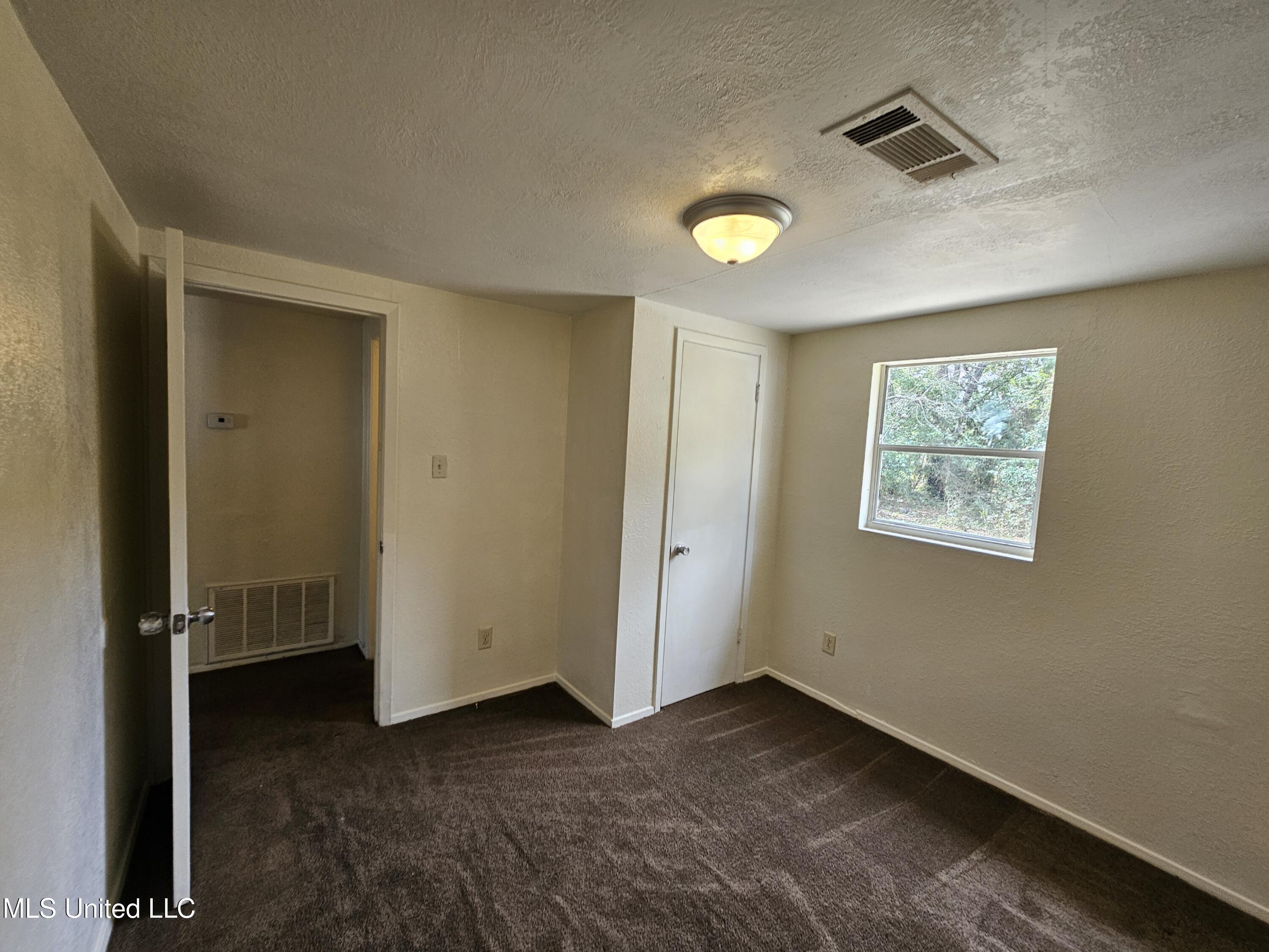 263 Mcdonnell Avenue Property Photo 24