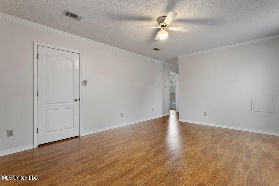 103 Red Wing Cove Property Photo 12