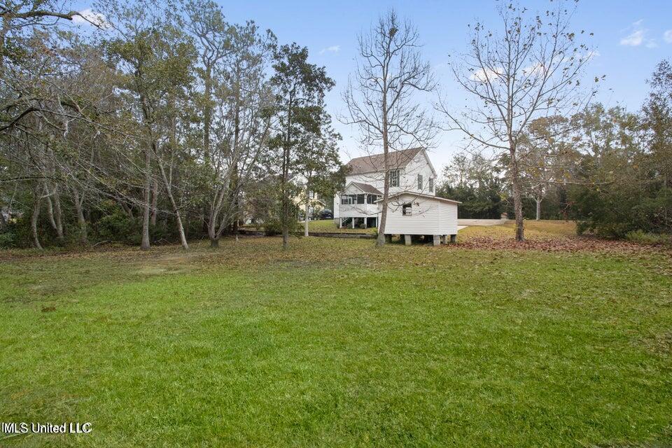 103 Red Wing Cove Property Photo 23