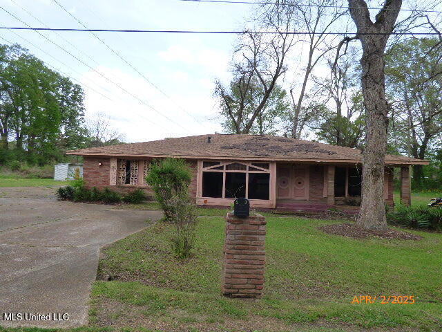 23 Green Acres Road Property Photo 1