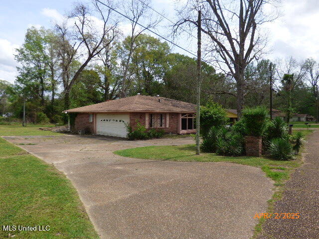 23 Green Acres Road Property Photo 2