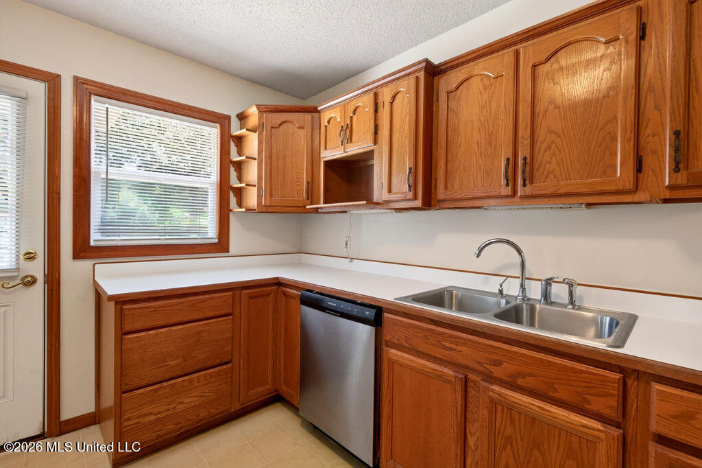 2306 Curcor Drive Property Photo 15