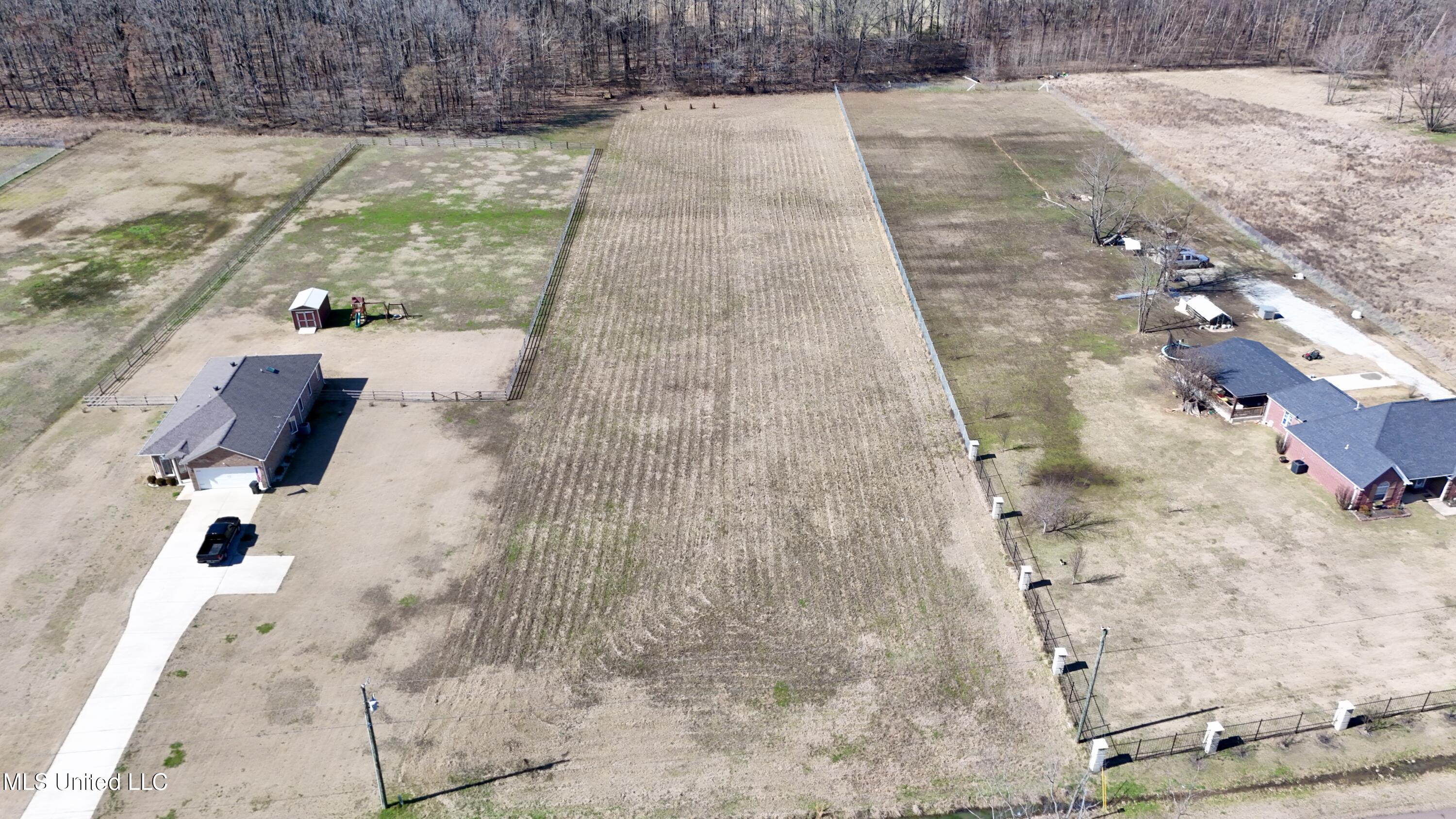 Deer Creek Property Photo 3