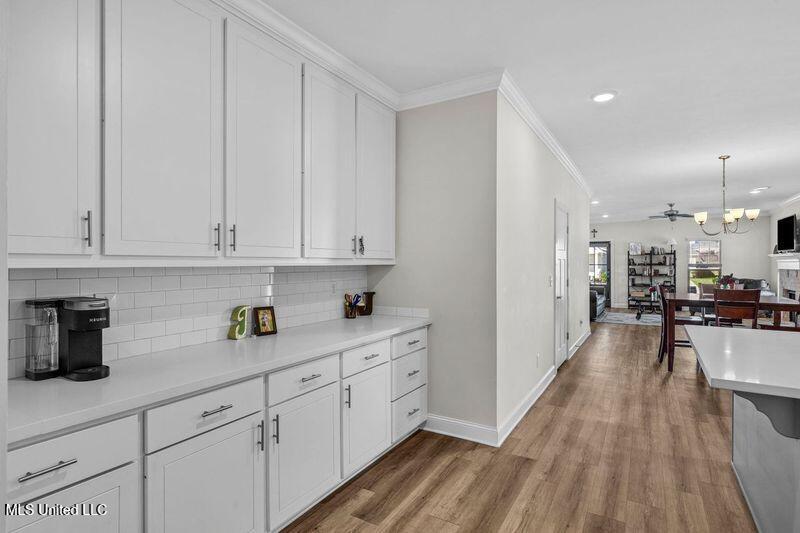 817 Long Leaf Circle Property Photo 13