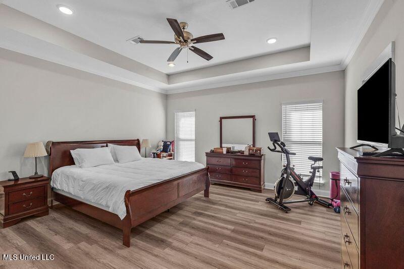 817 Long Leaf Circle Property Photo 17