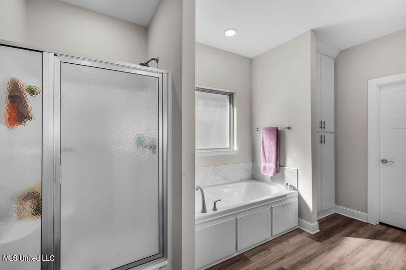 817 Long Leaf Circle Property Photo 19