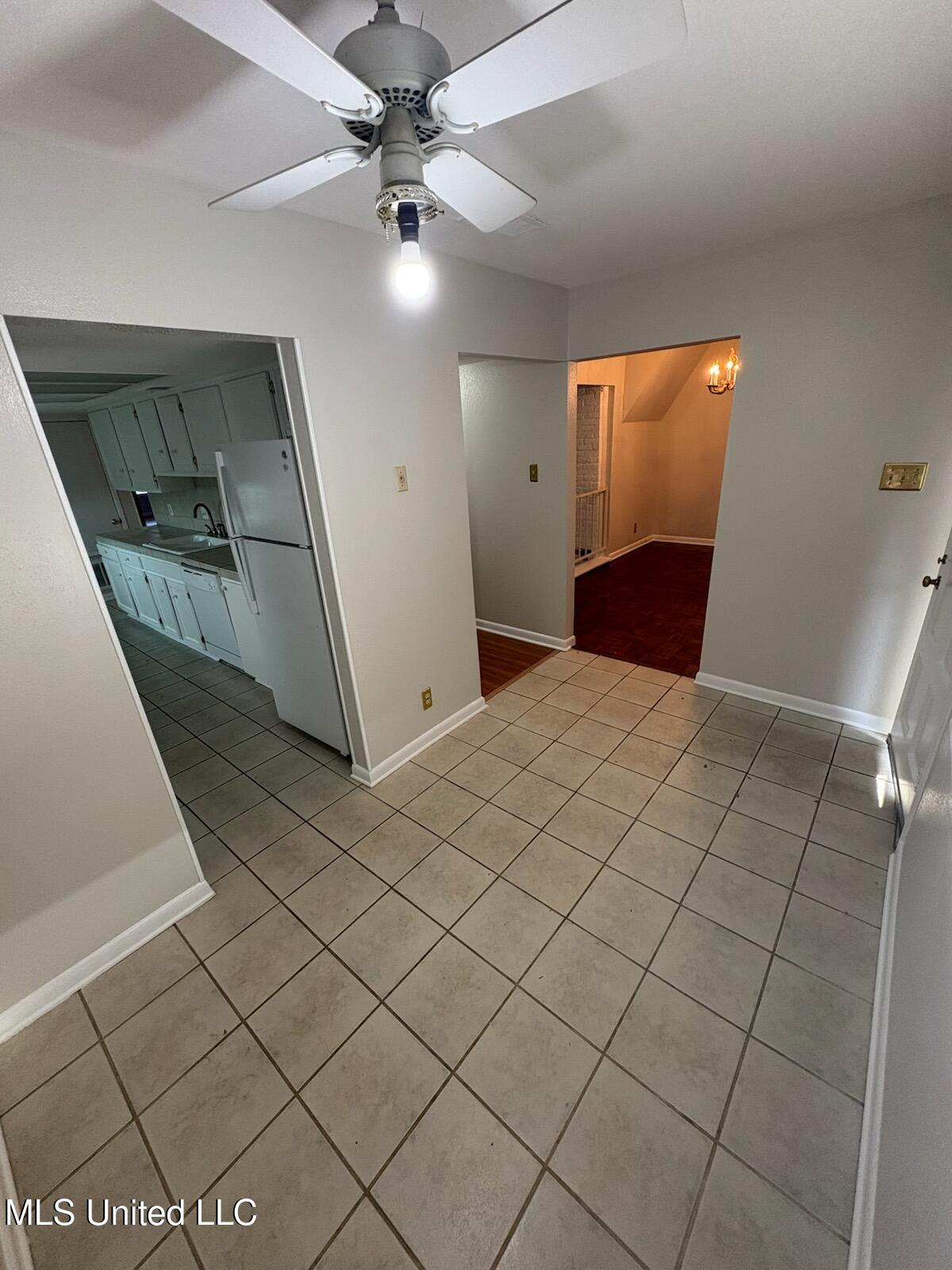 5125 Old Canton Road Property Photo 5