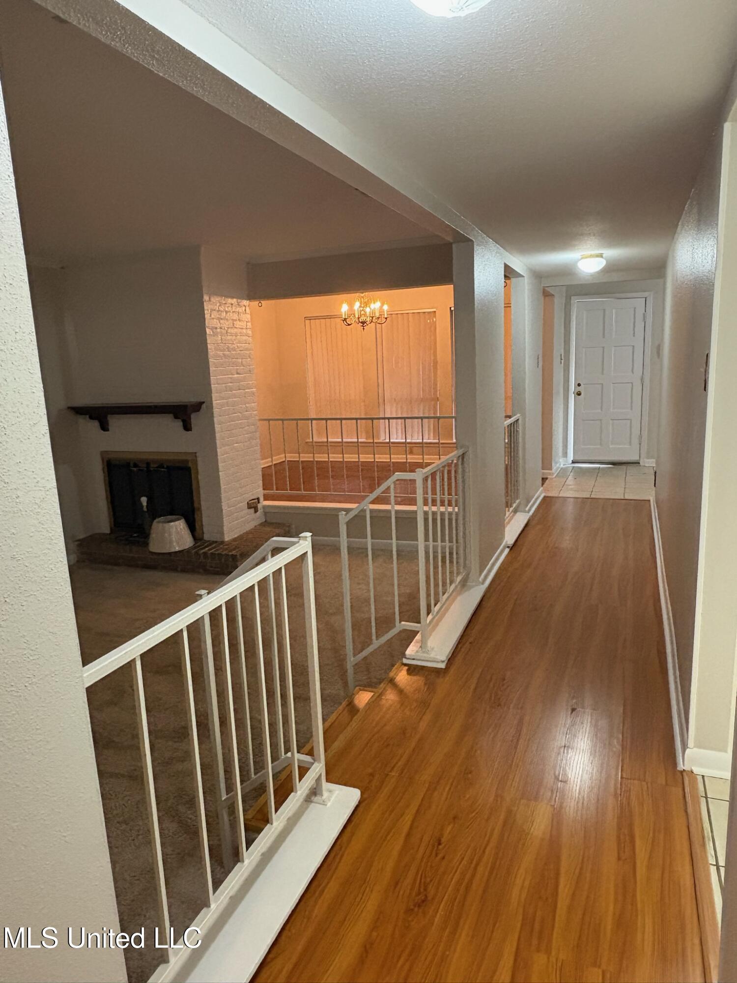 5125 Old Canton Road Property Photo 7