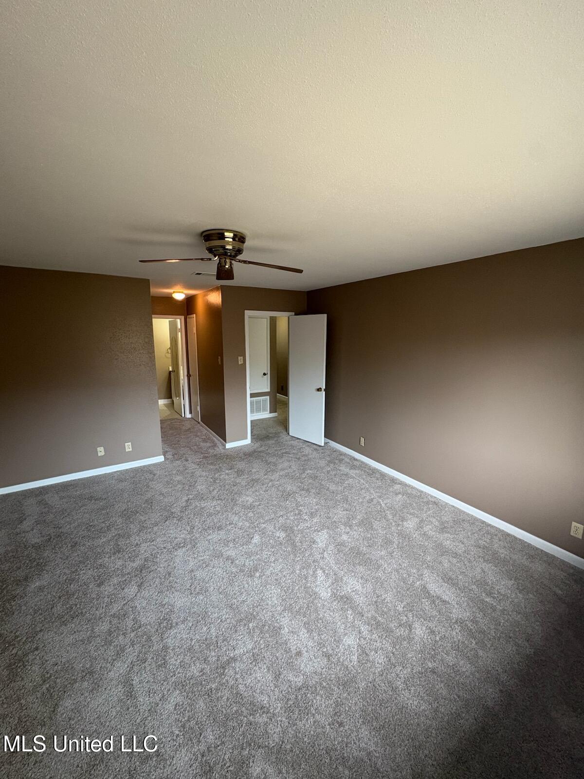 5125 Old Canton Road Property Photo 17