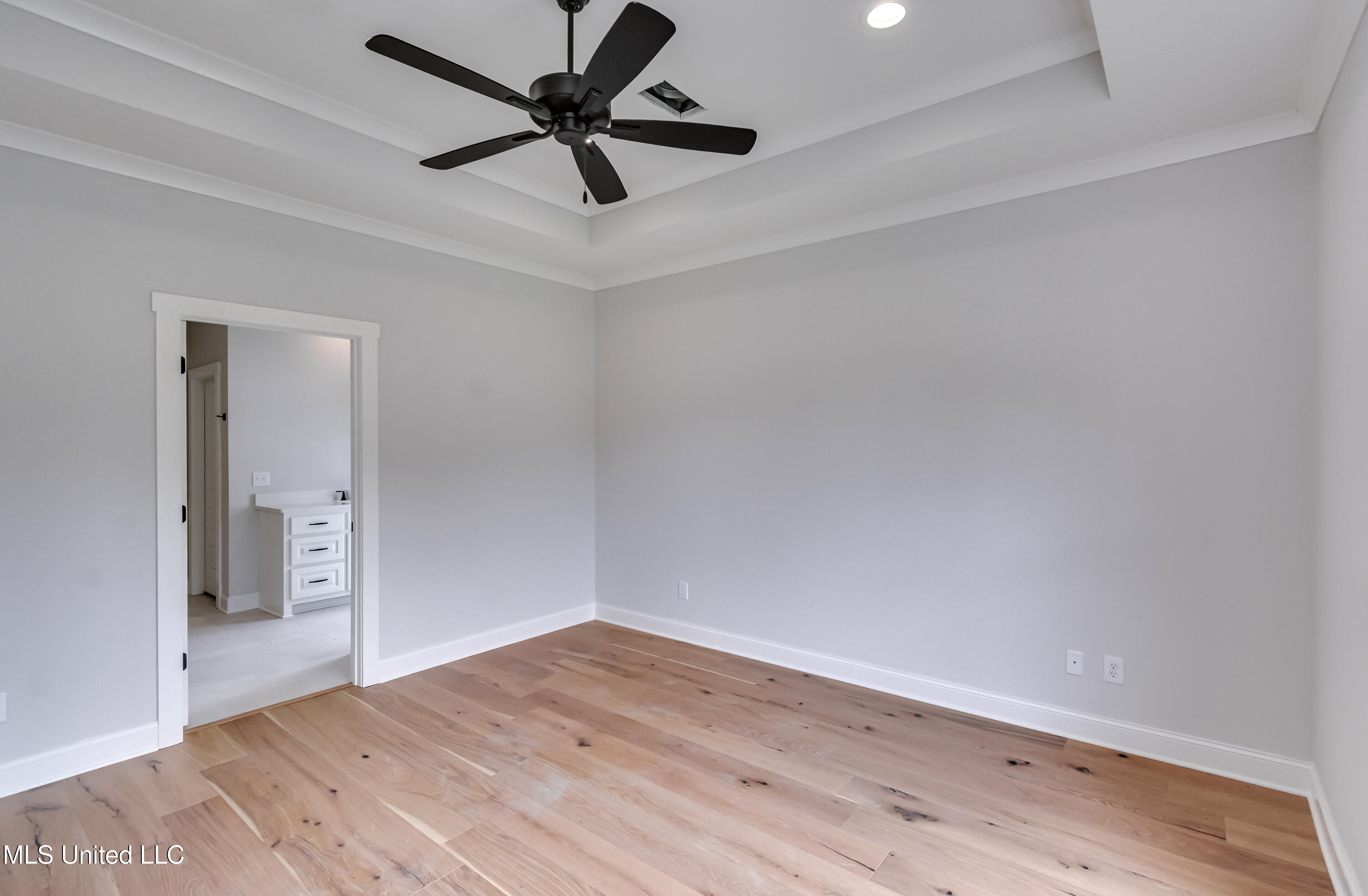 124 Grayson Way Property Photo 30