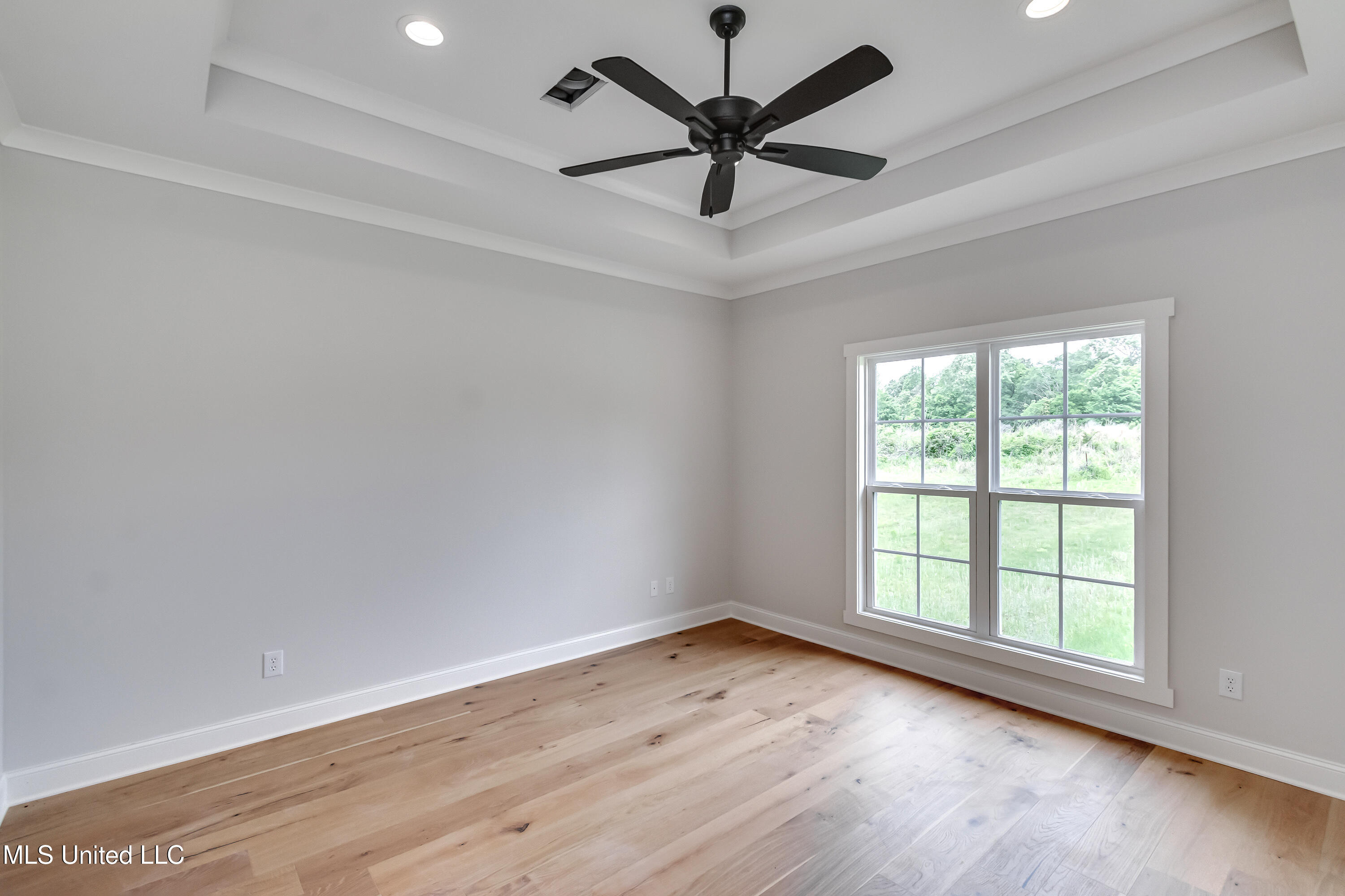 124 Grayson Way Property Photo 31