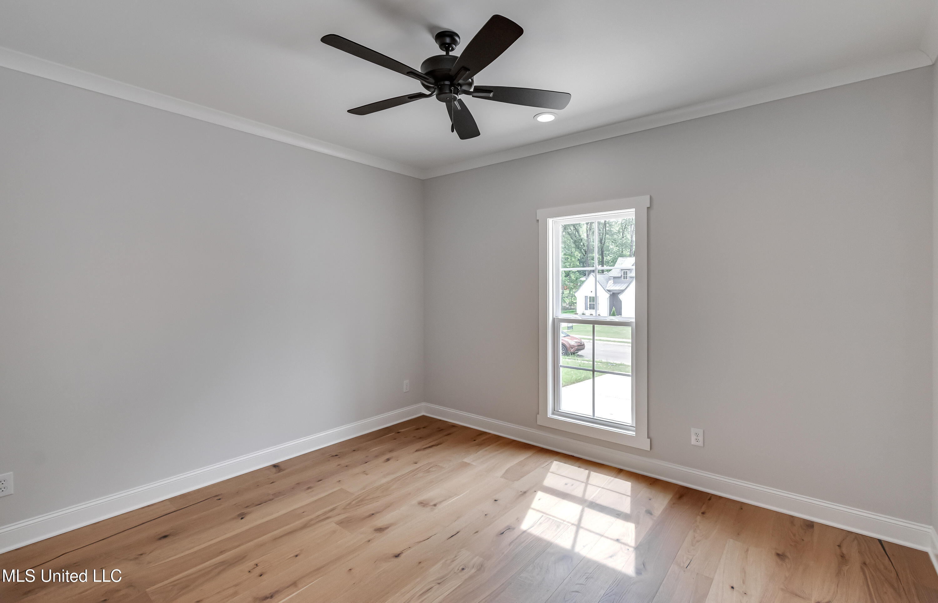 124 Grayson Way Property Photo 38