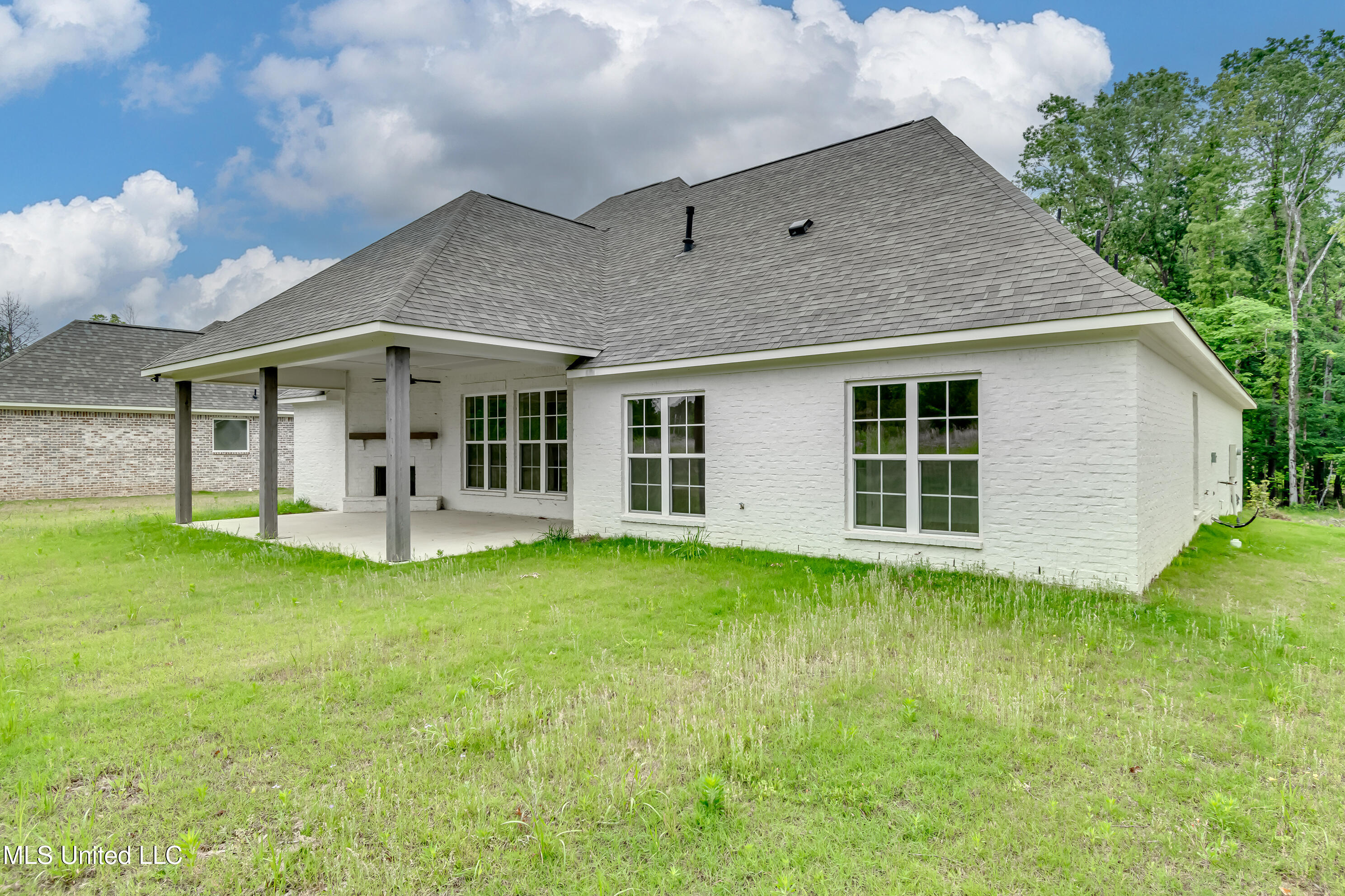 124 Grayson Way Property Photo 48