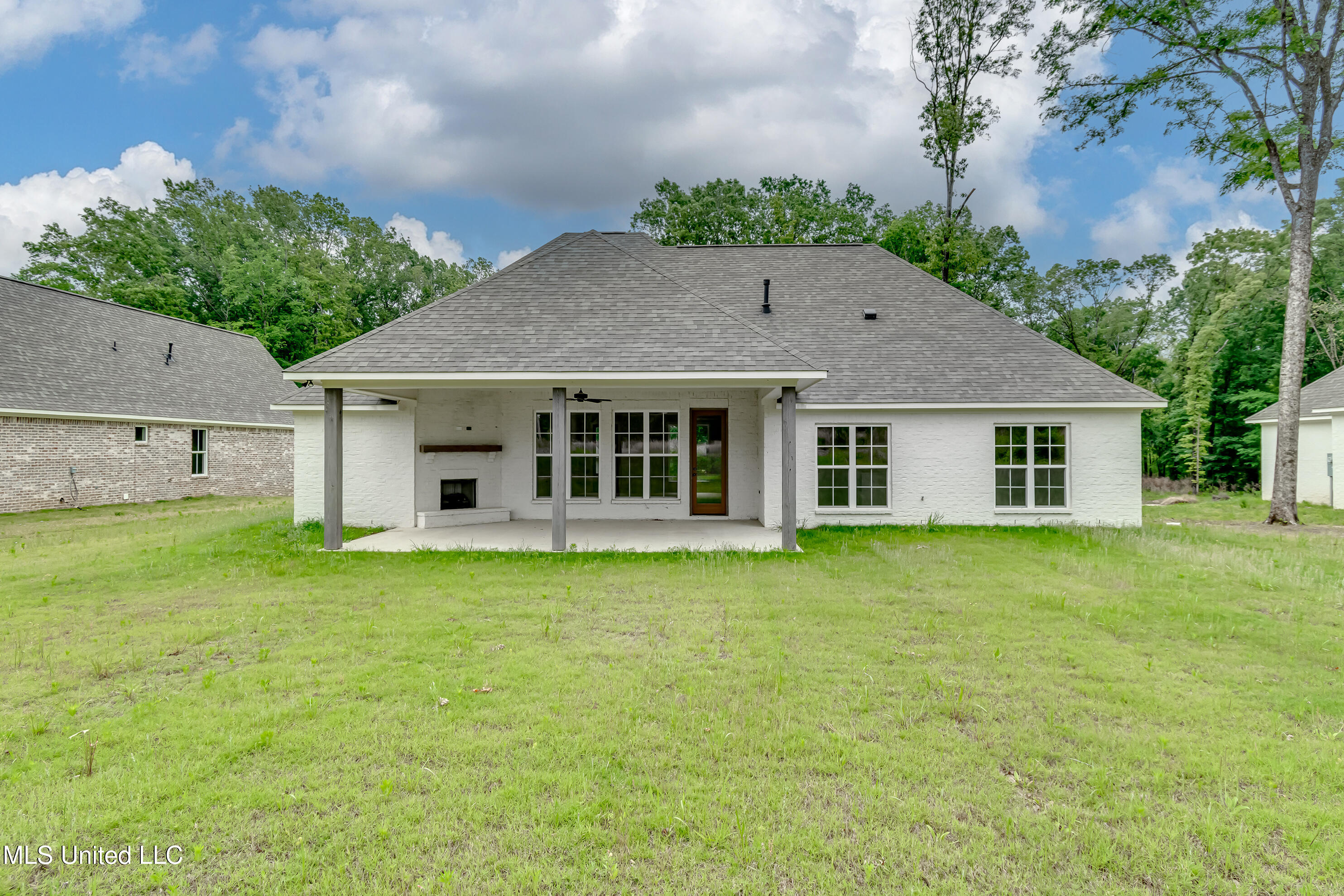 124 Grayson Way Property Photo 49