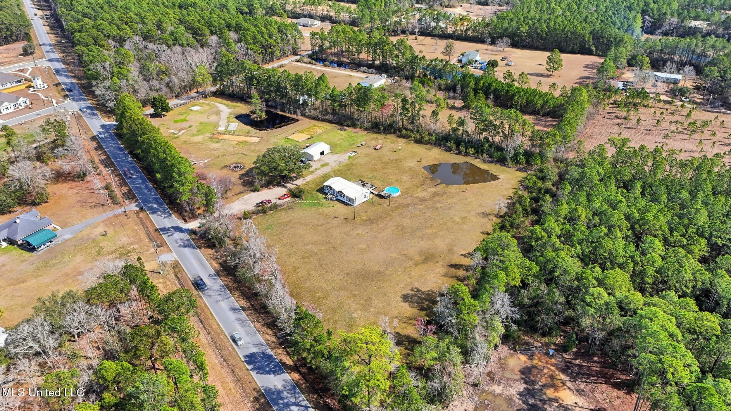 9302 Seaman Road Property Photo 4