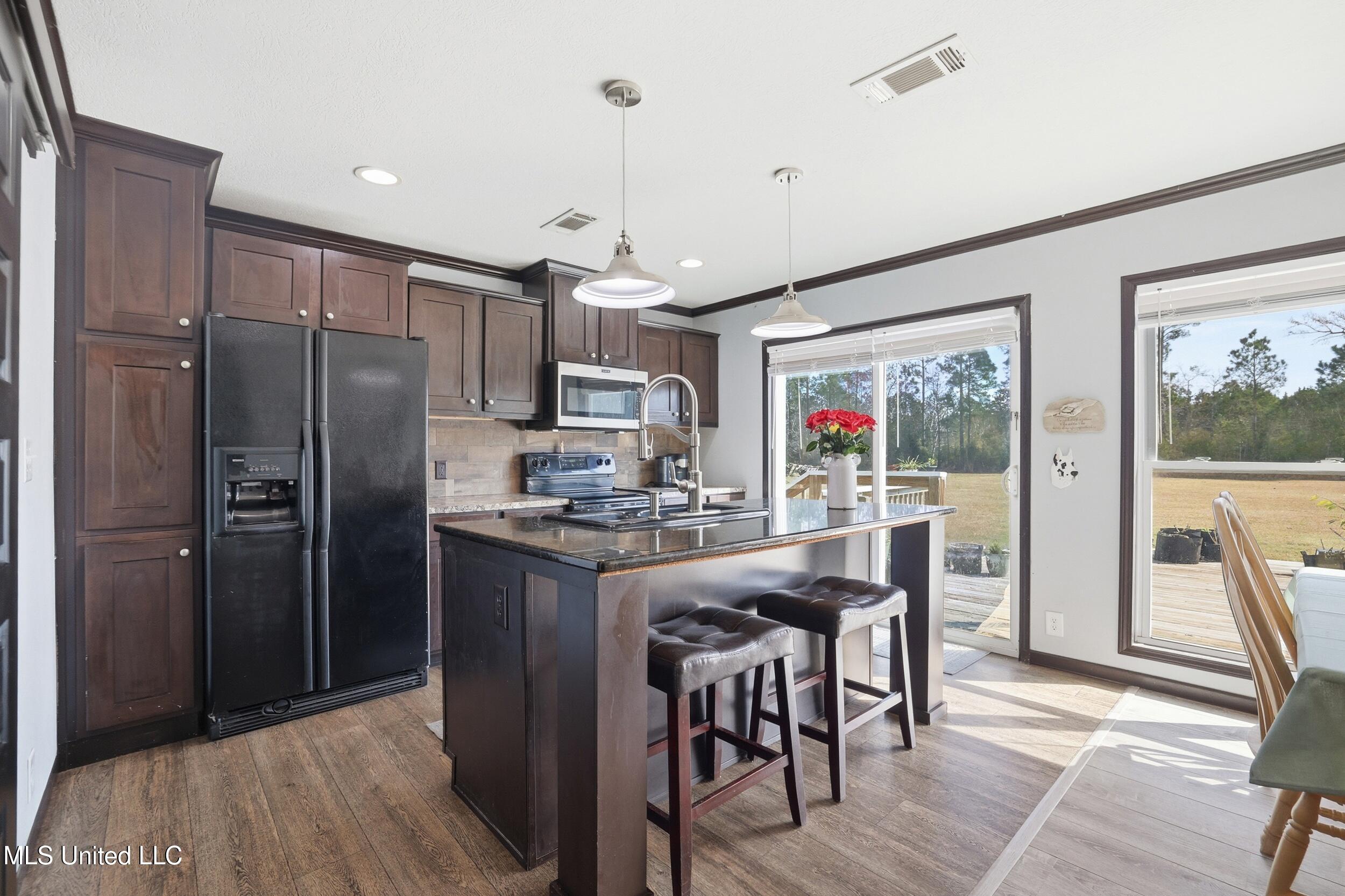 9302 Seaman Road Property Photo 39