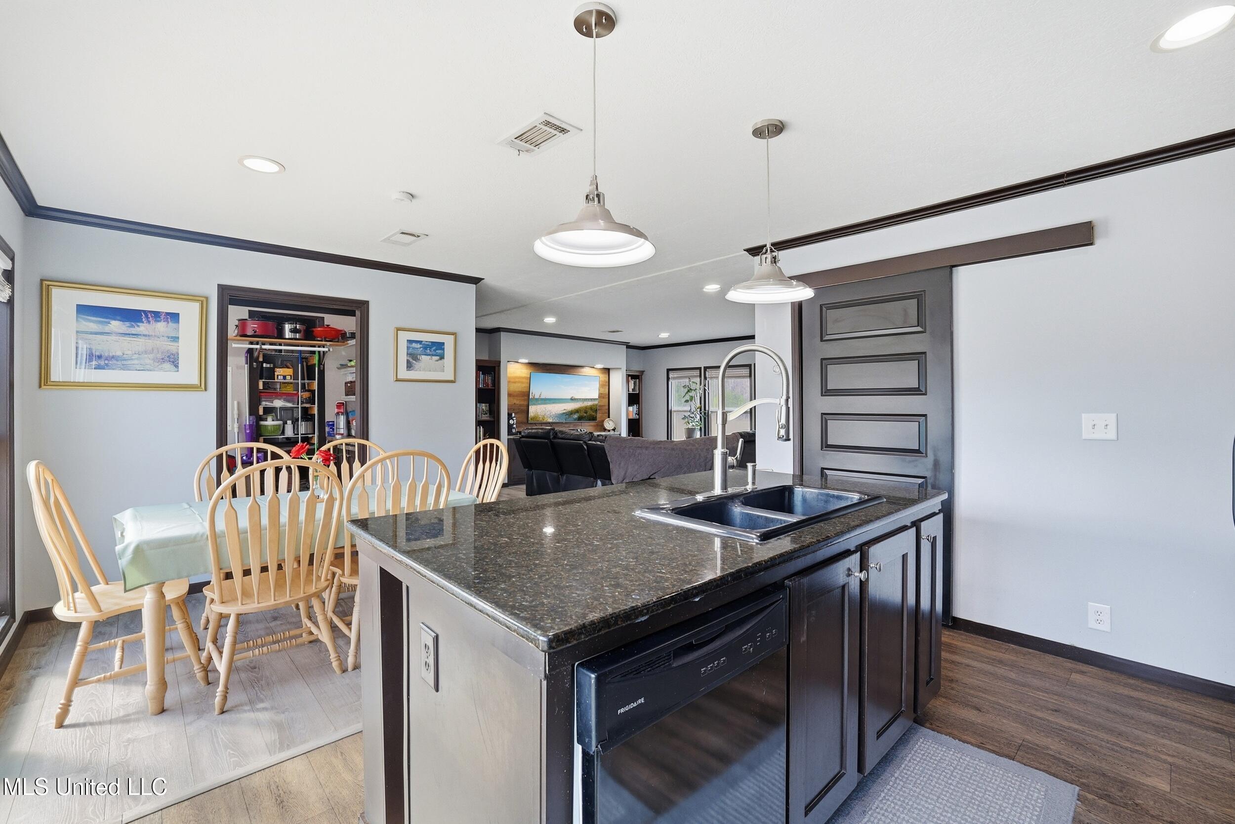 9302 Seaman Road Property Photo 41