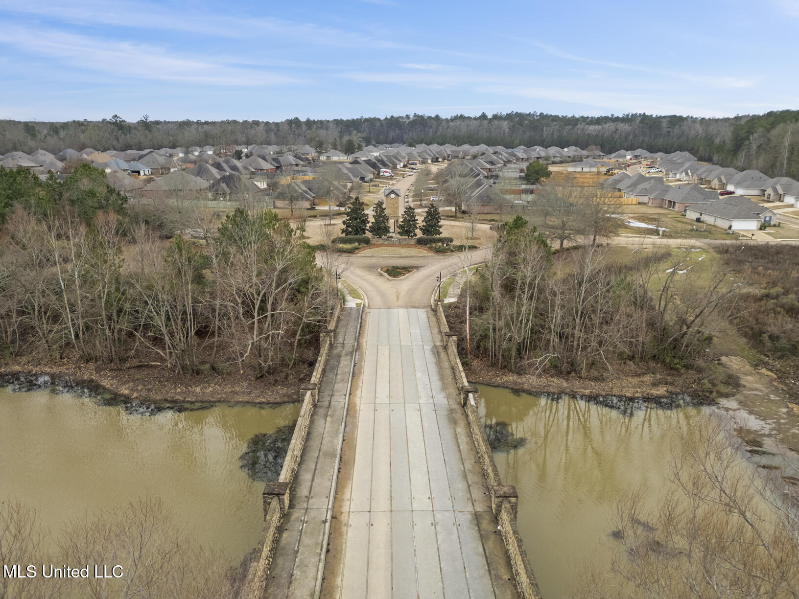 001 Stonebridge Property Photo 3