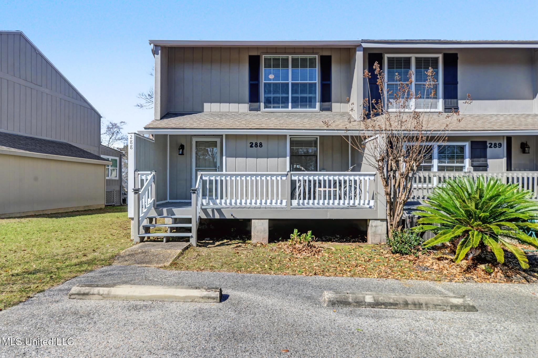 288 Highpoint Drive Property Photo 1