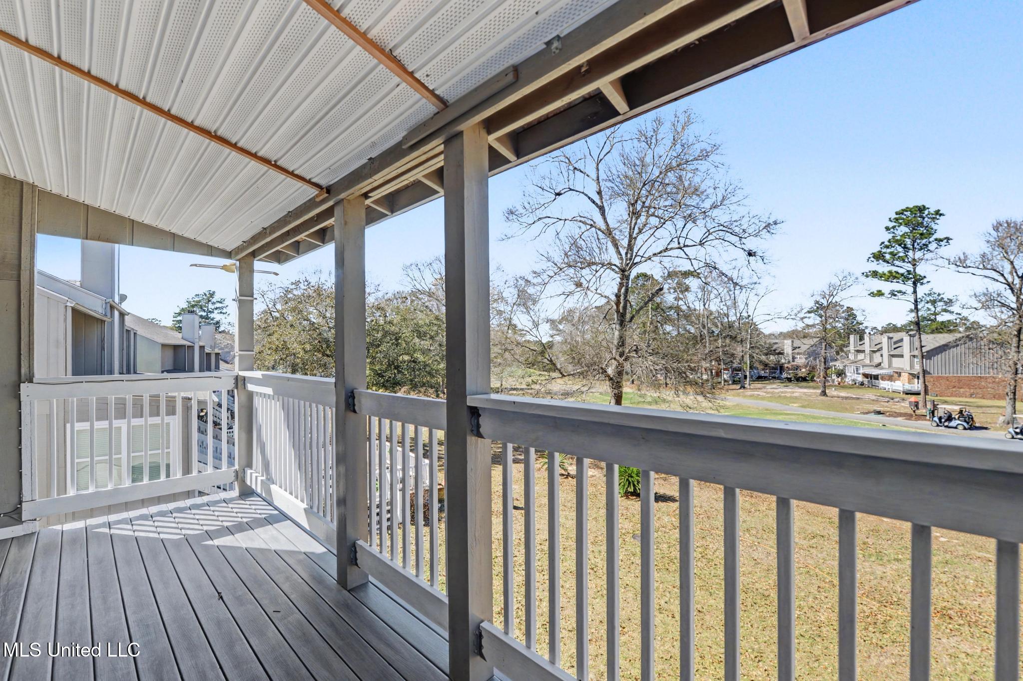 288 Highpoint Drive Property Photo 14