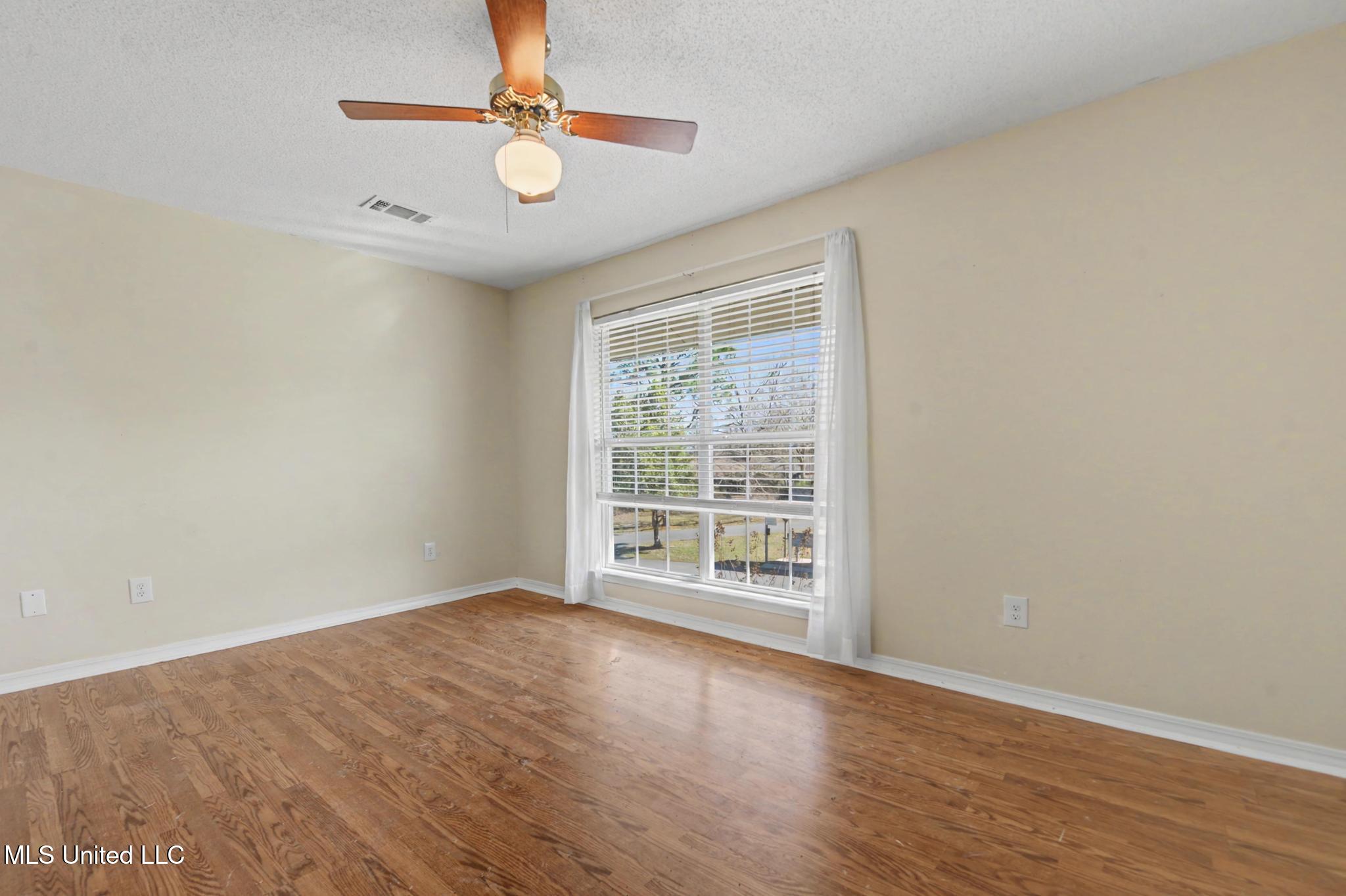 288 Highpoint Drive Property Photo 16