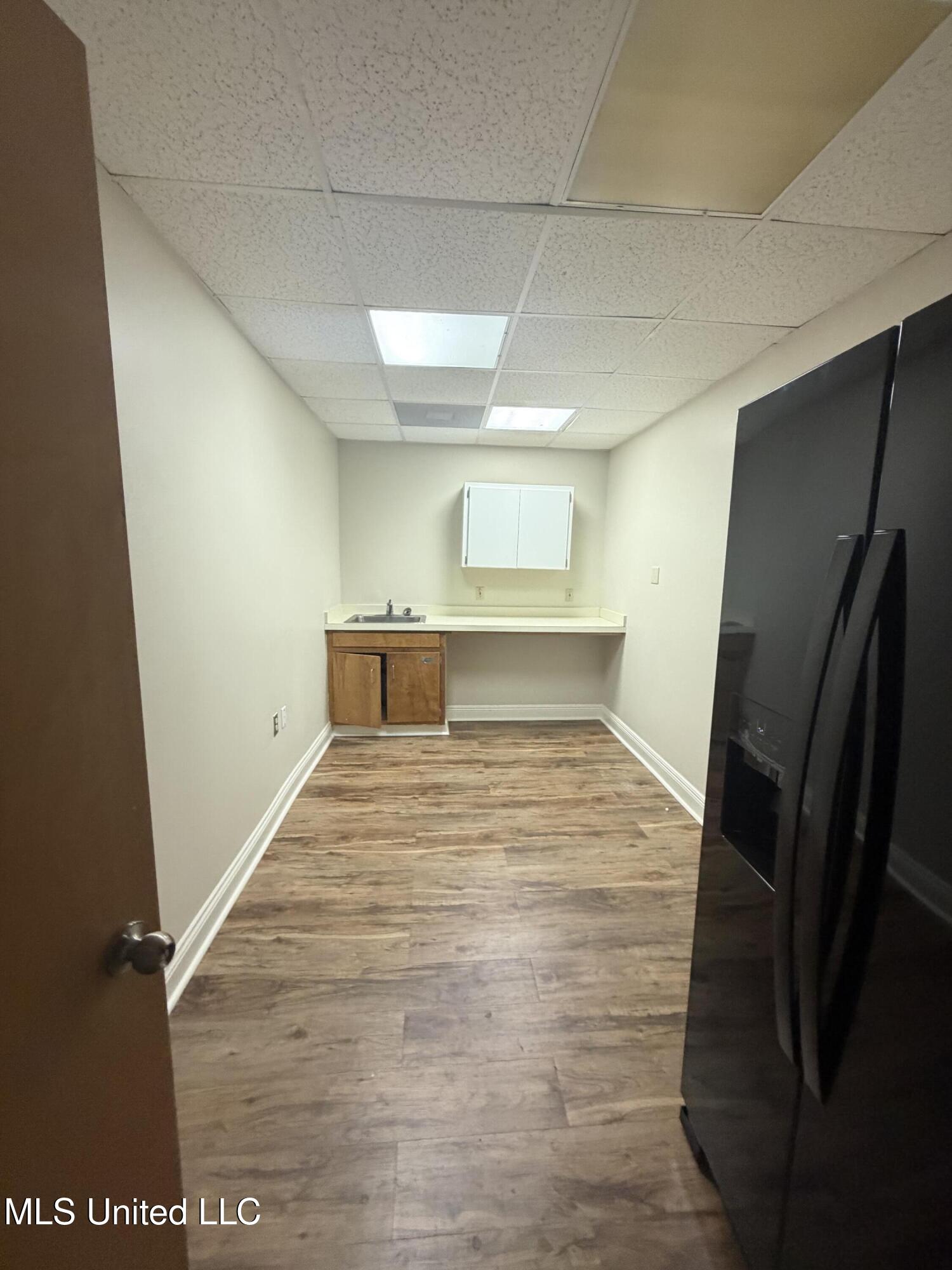 131 Jefferson Davis Boulevard Property Photo 2