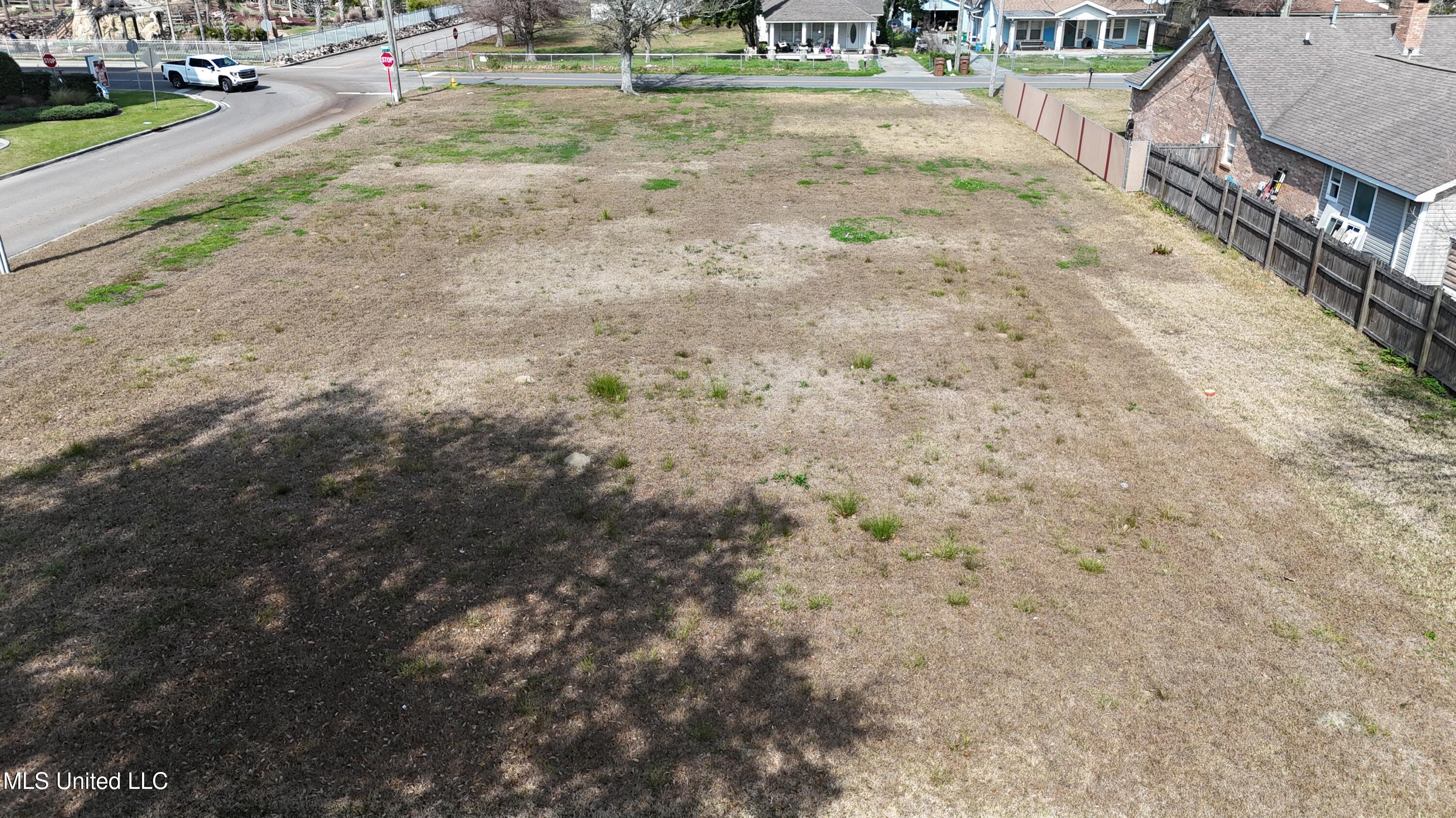 3191 Race Track Road Property Photo 10