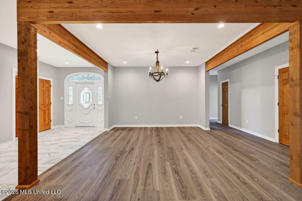 18265 Landon Road Property Photo 7