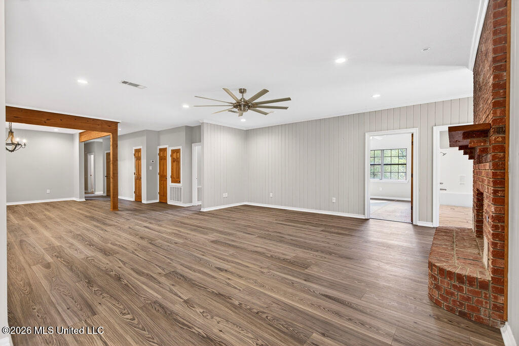 18265 Landon Road Property Photo 13
