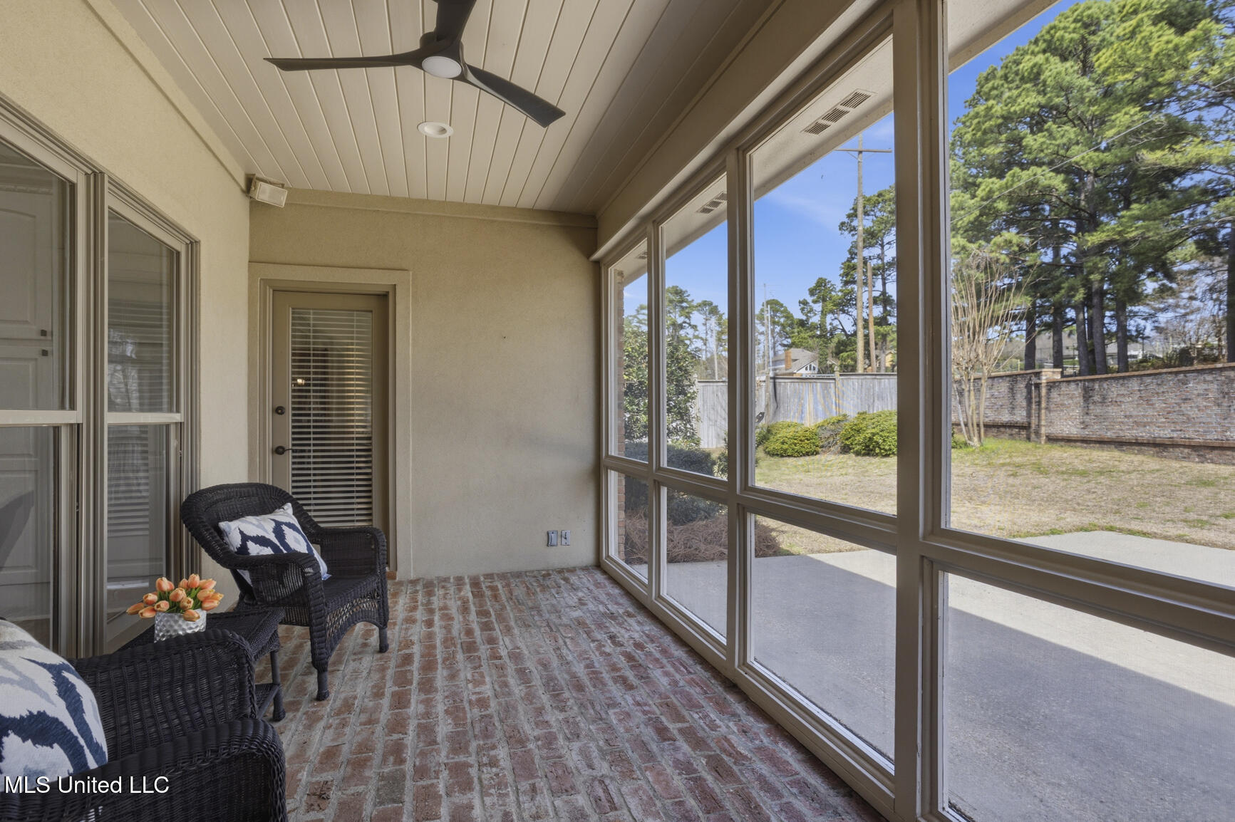 404 Bay Cove Property Photo 40