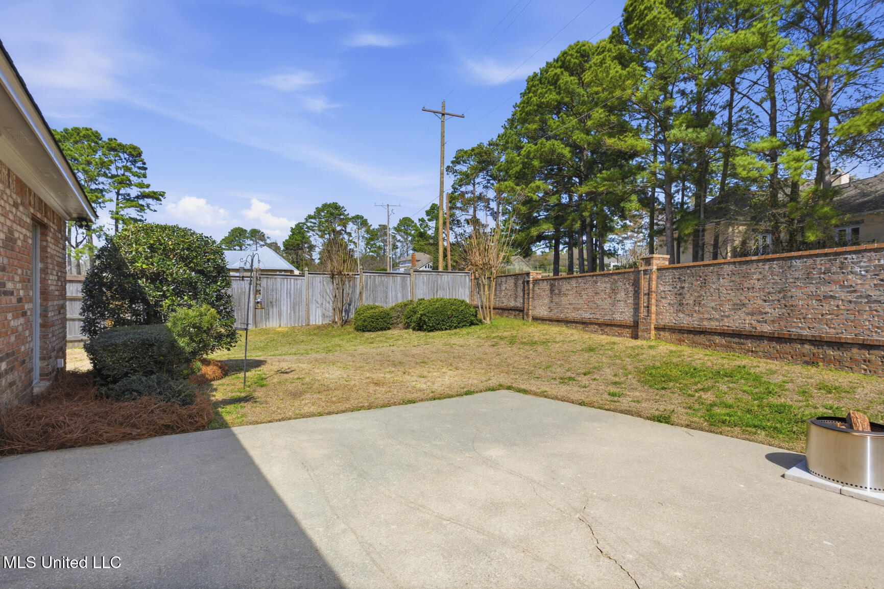 404 Bay Cove Property Photo 42