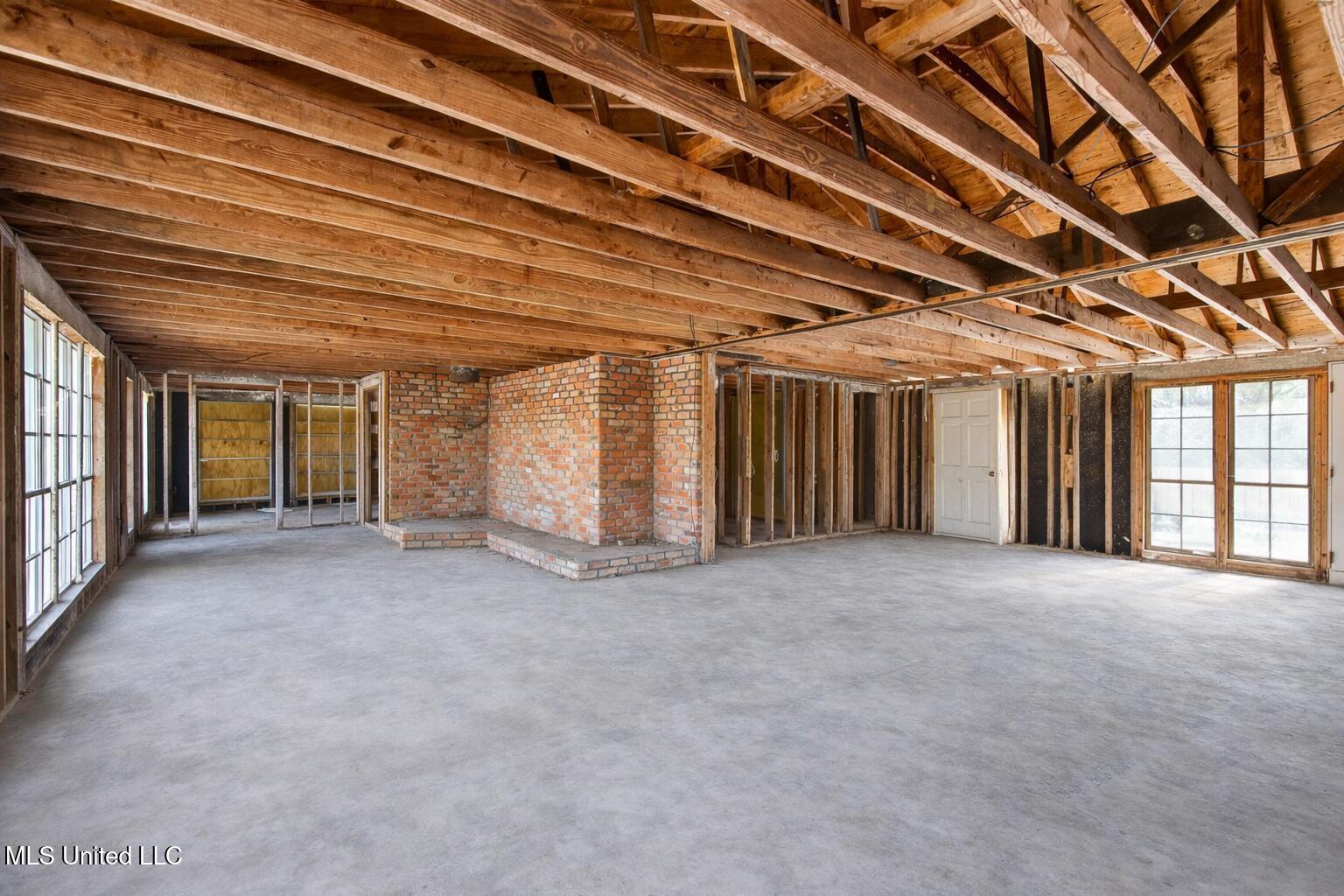 10149 River Drive Property Photo 9