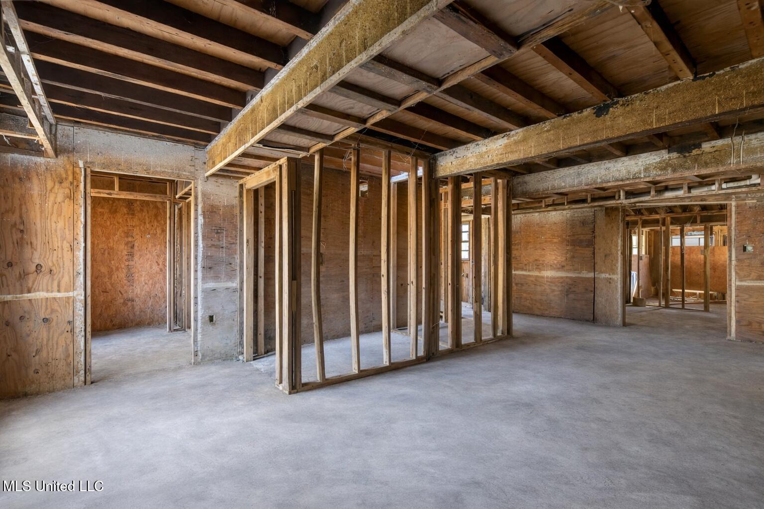 10149 River Drive Property Photo 13