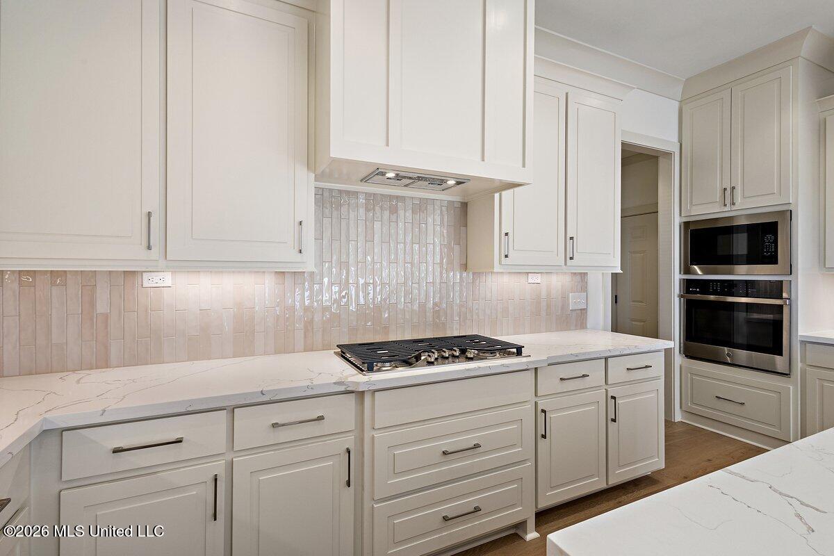 134 Hunters Way Property Photo 5
