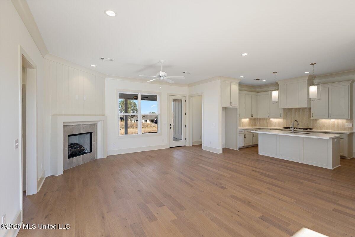 134 Hunters Way Property Photo 6