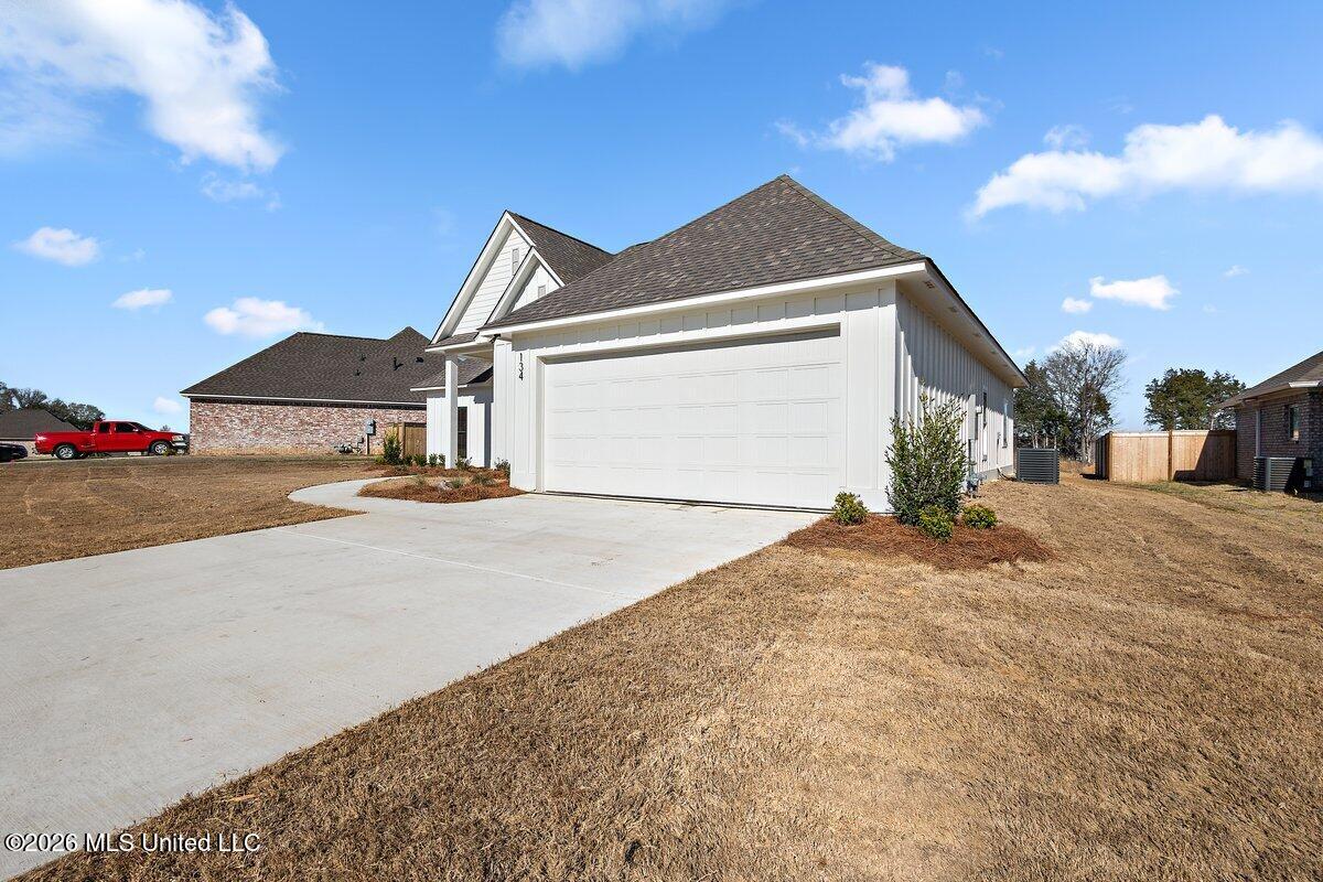 134 Hunters Way Property Photo 30